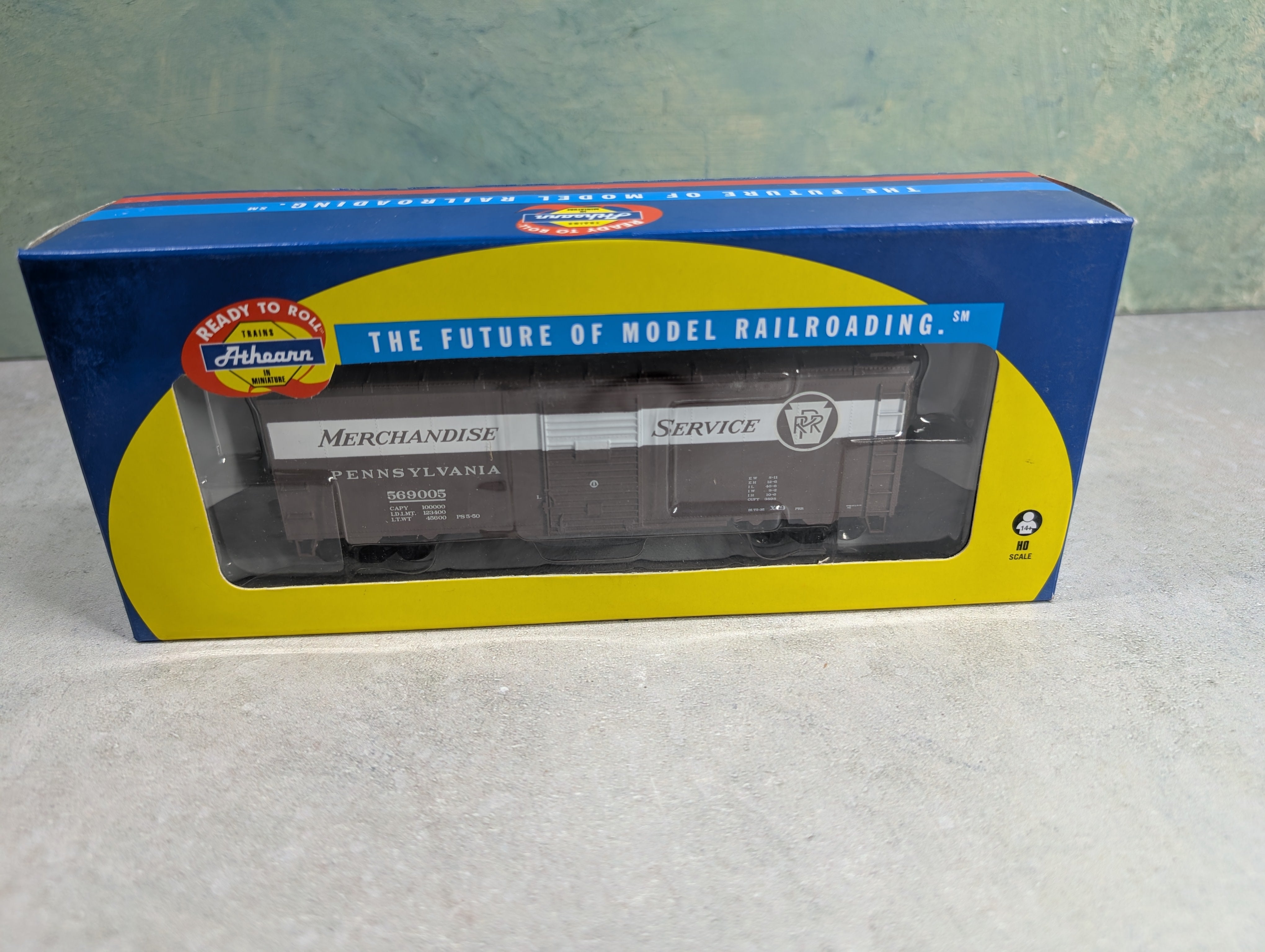 USED Athearn 70063 HO Scale 40' Youngstown Steel Door Box Car Pennsylvania #569005 Merchandise Service