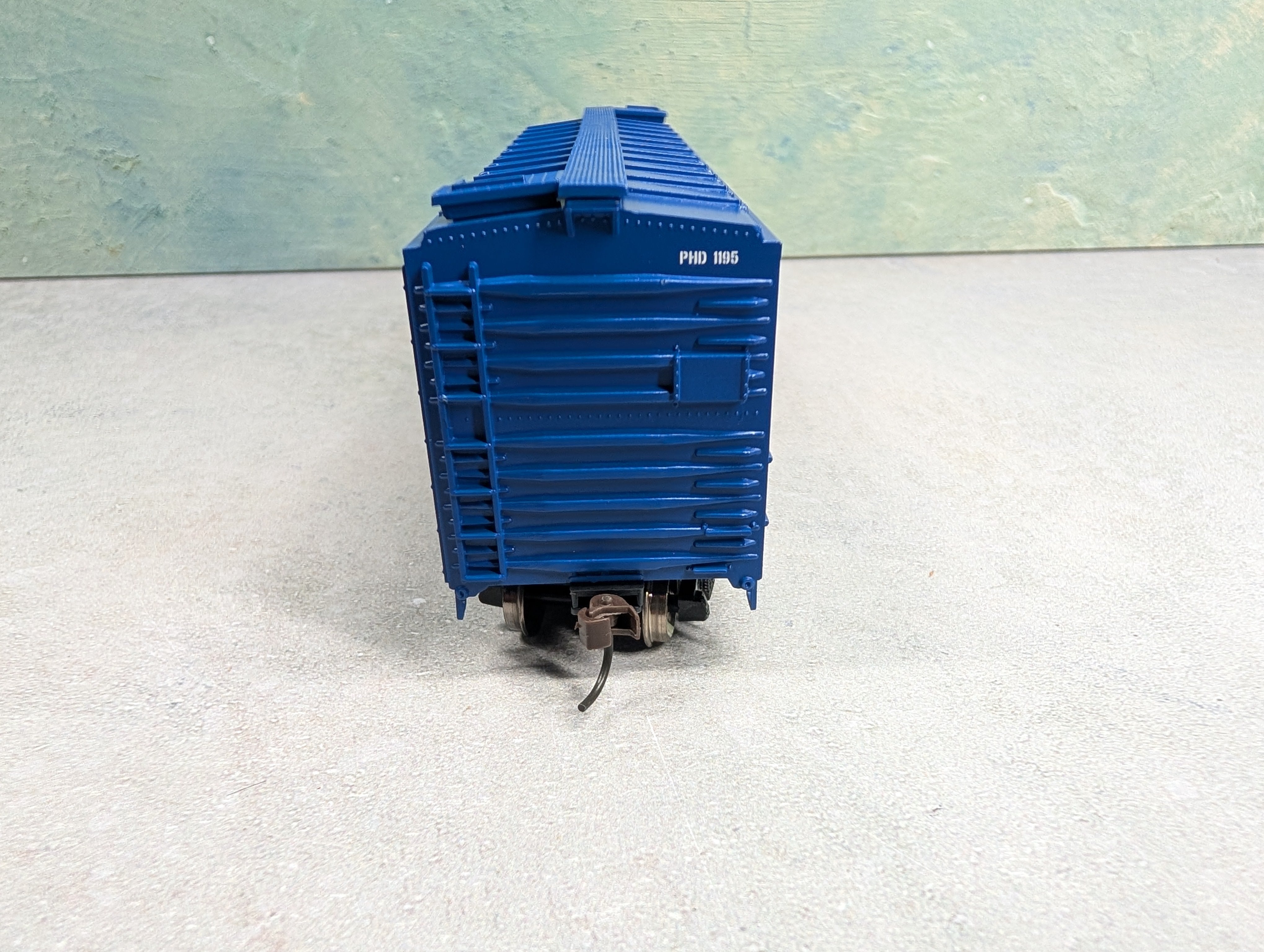 USED Athearn 70330 HO Scale 40' Superior Door Box Car Port Huron and Detroit PHD #1195