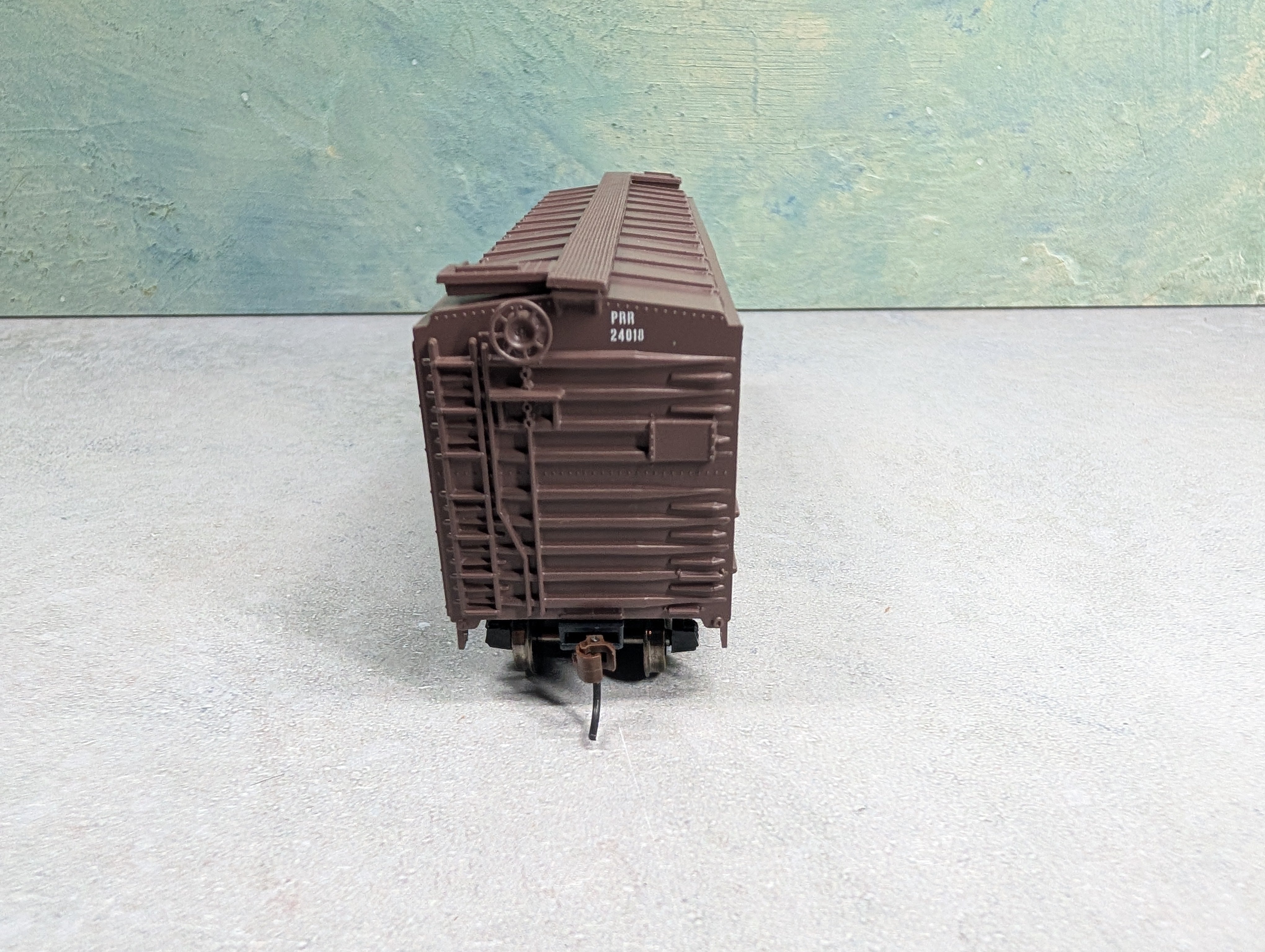 USED Athearn 70052 HO Scale 40' Youngstown Steel Door Box Car Pennsylvania #24018 Don't Stand Me Still!