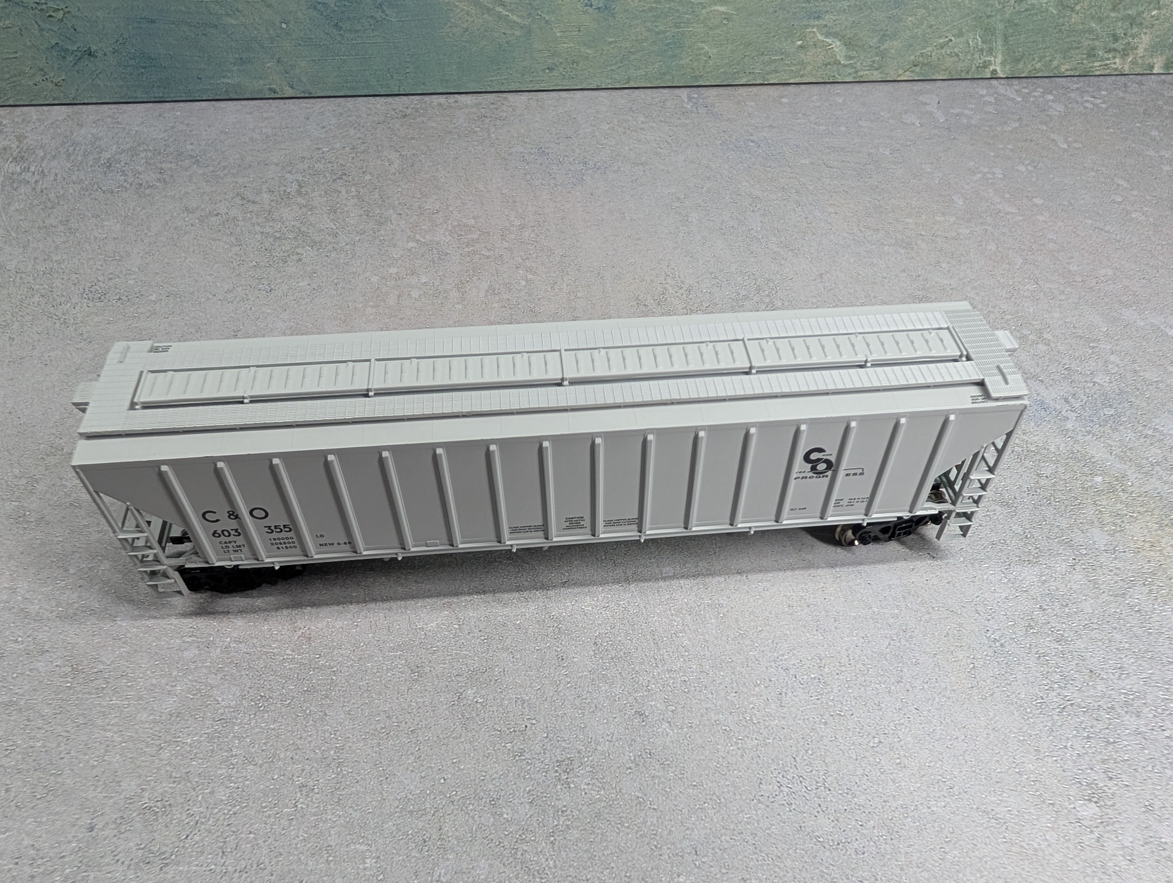 USED Athearn 72370 HO Scale PS 4740 Covered Hopper Chesapeake and Ohio #603355