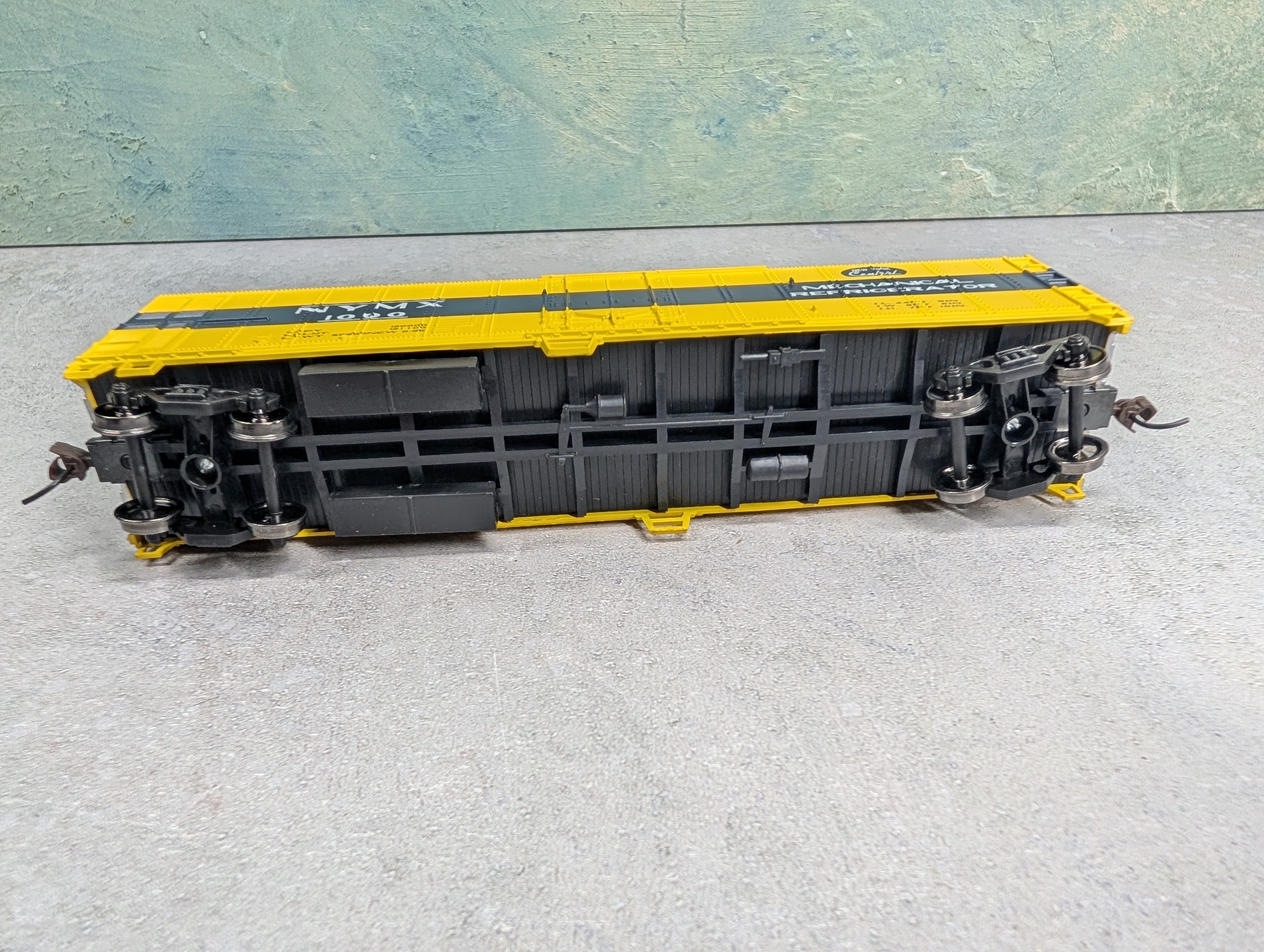 USED Athearn 7555 HO Scale 50' Smooth Side Reefer New York Central NYMX #1000