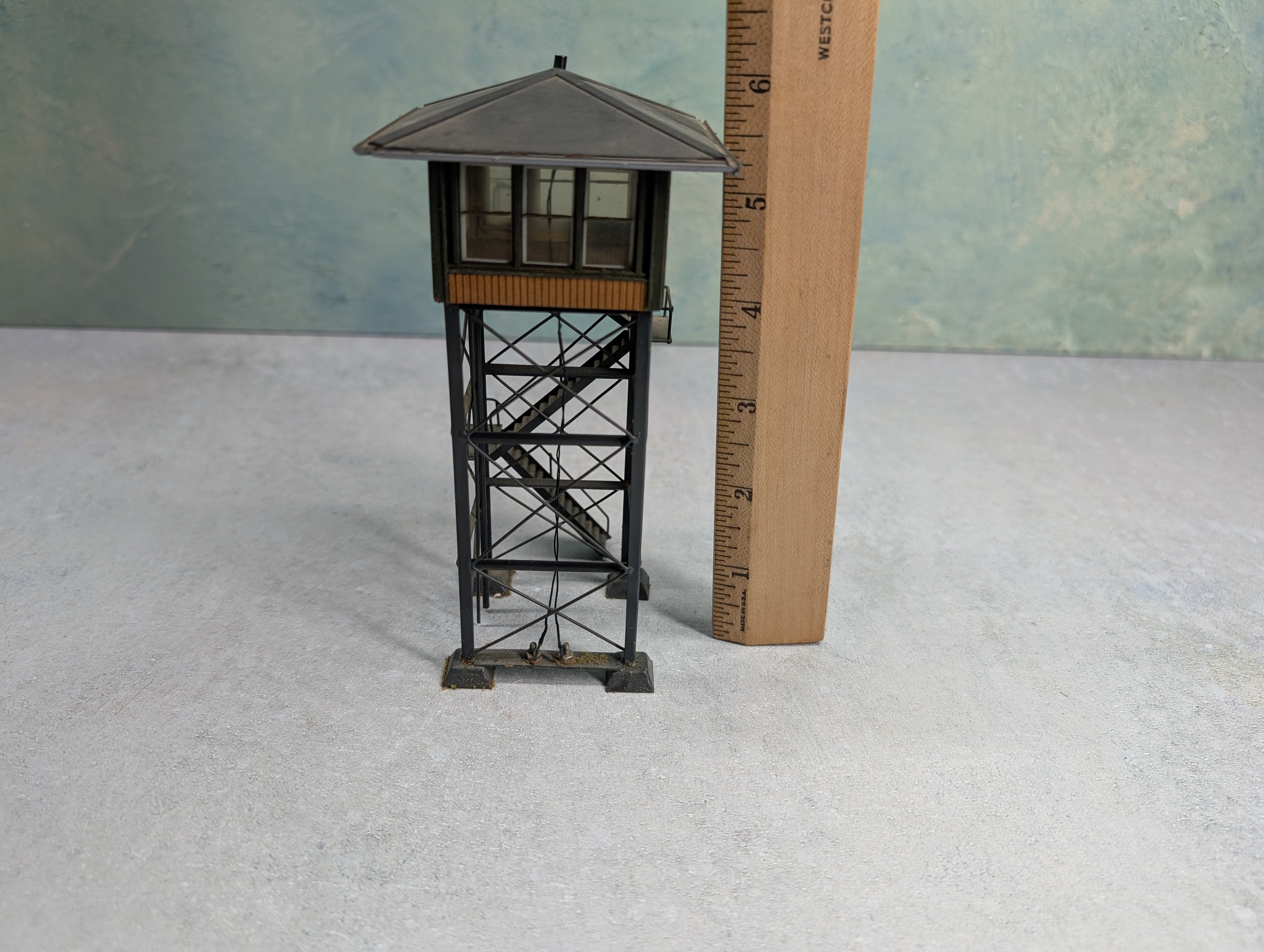 USED HO Scale Custom Signal Tower, Metal