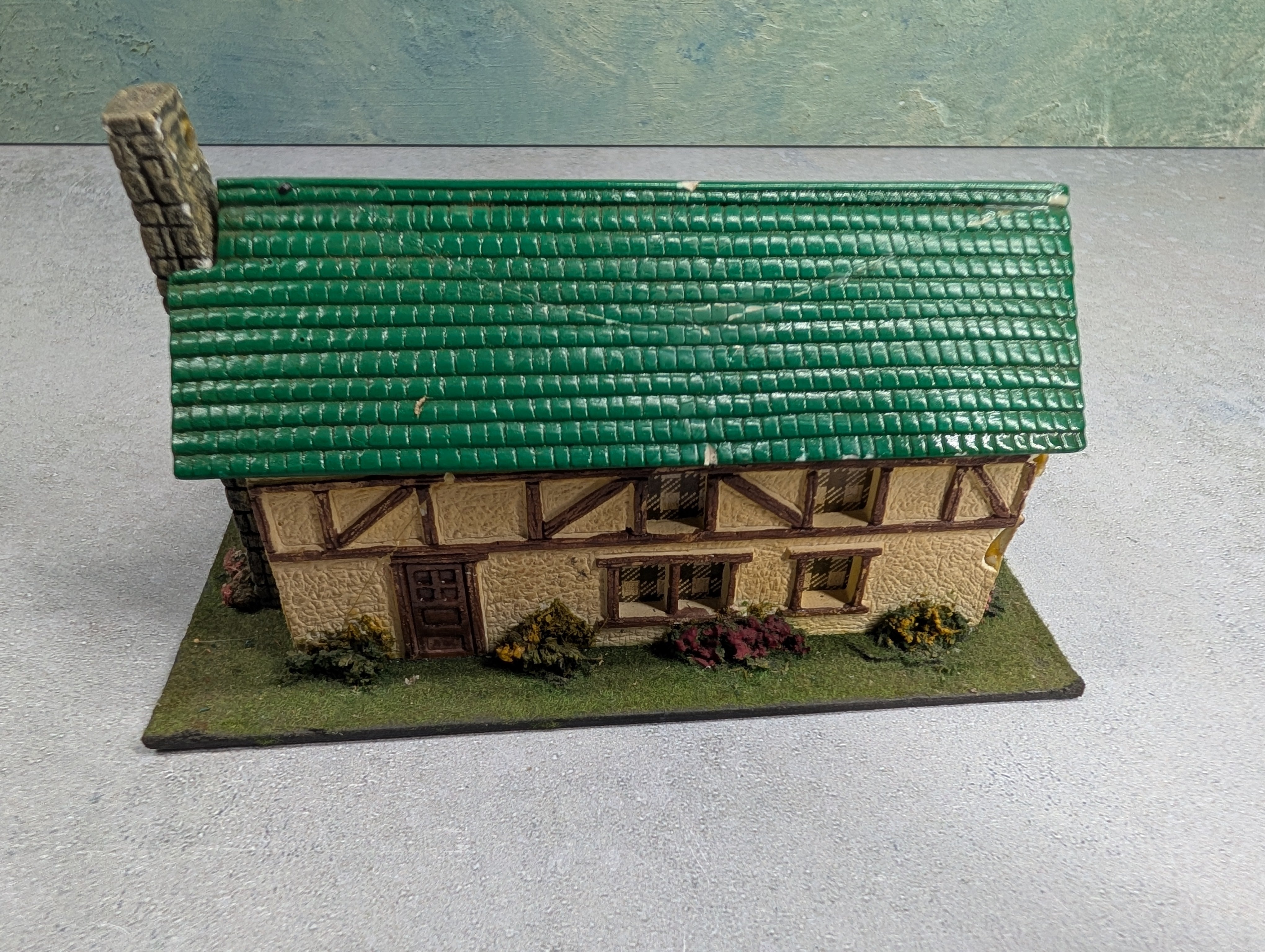 USED HO Scale Cottage with Stone Chimney