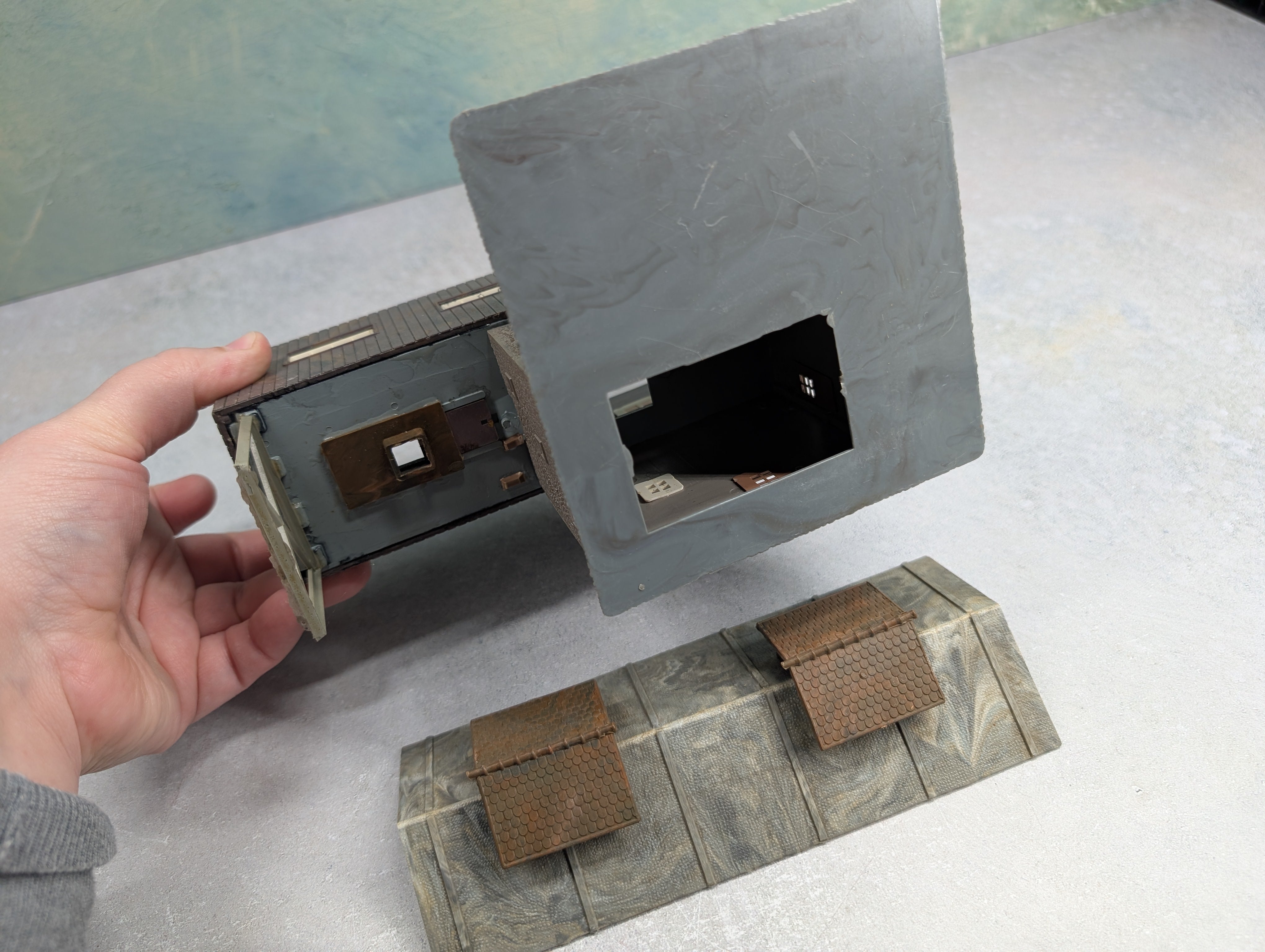 USED HO Scale Stone Crushing Plant, Mill