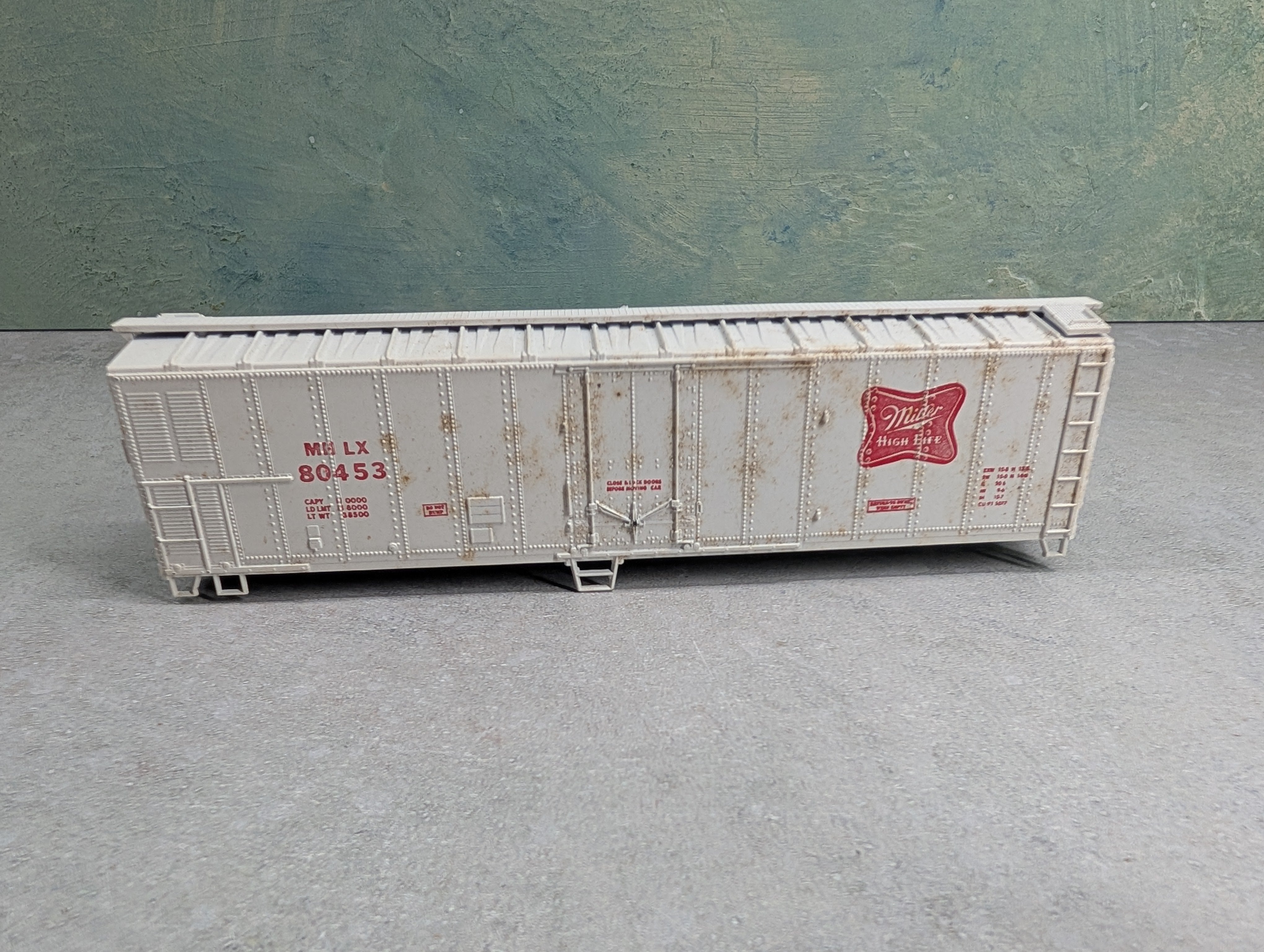 USED Athearn HO Scale 50' Box Car Miller High Life #80453