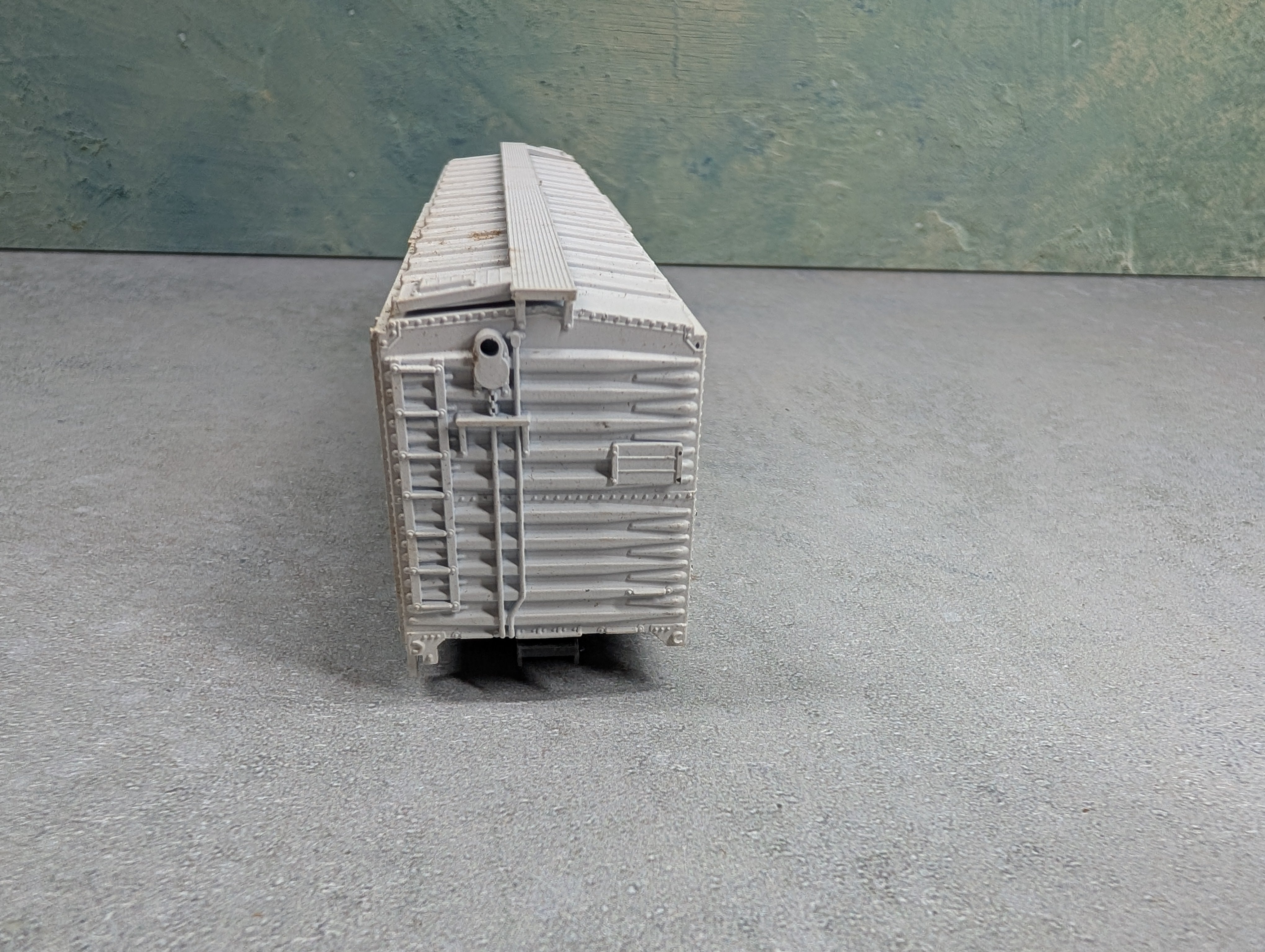 USED Athearn HO Scale 50' Box Car Miller High Life #80453