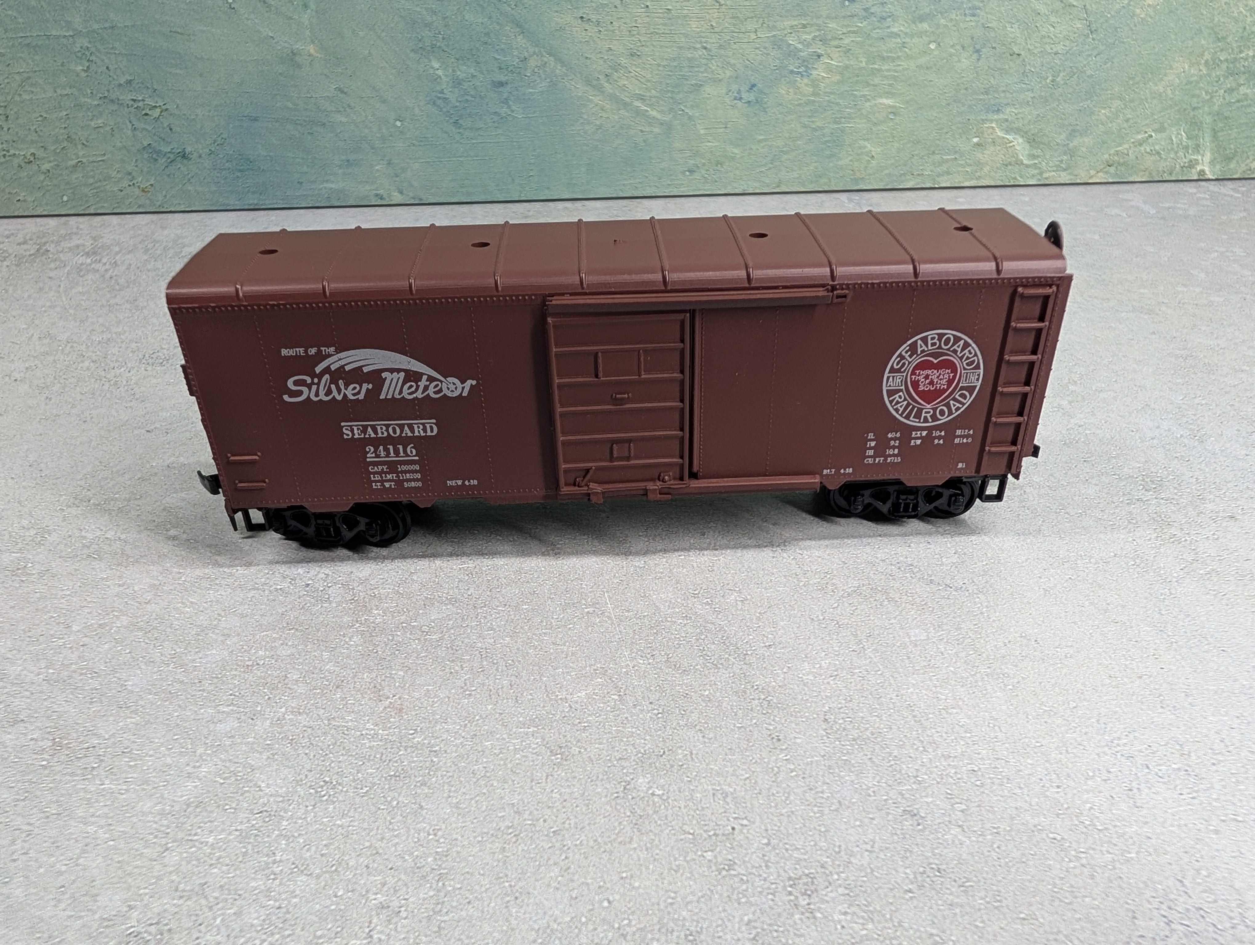 USED Roundhouse 1931 HO Scale 40' Box Car Seaboard Air Line #24116