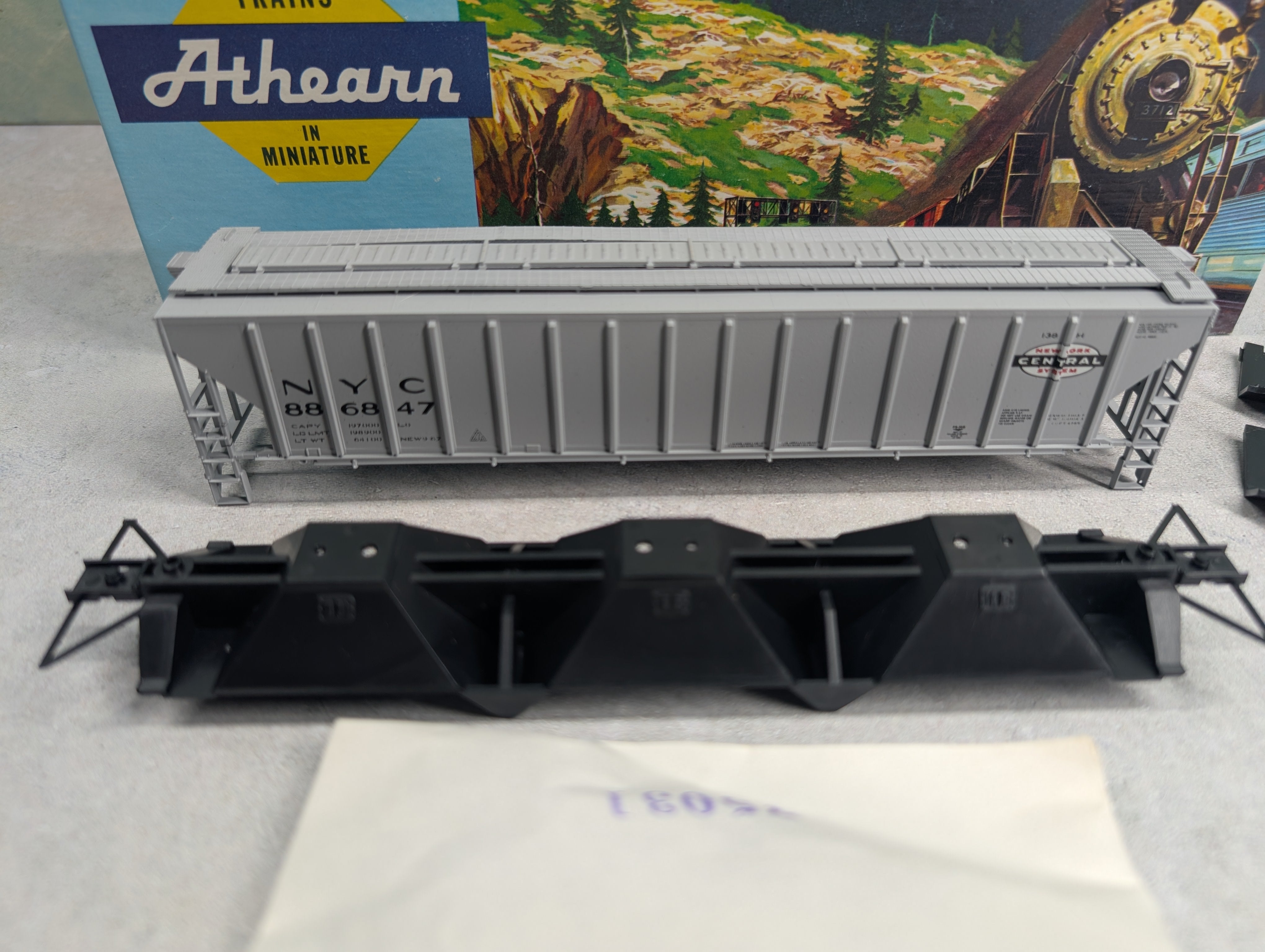 USED Athearn 233 HO Scale 54' Ribside Covered Hopper New York Central NYC #886847 Rail Runner KIT