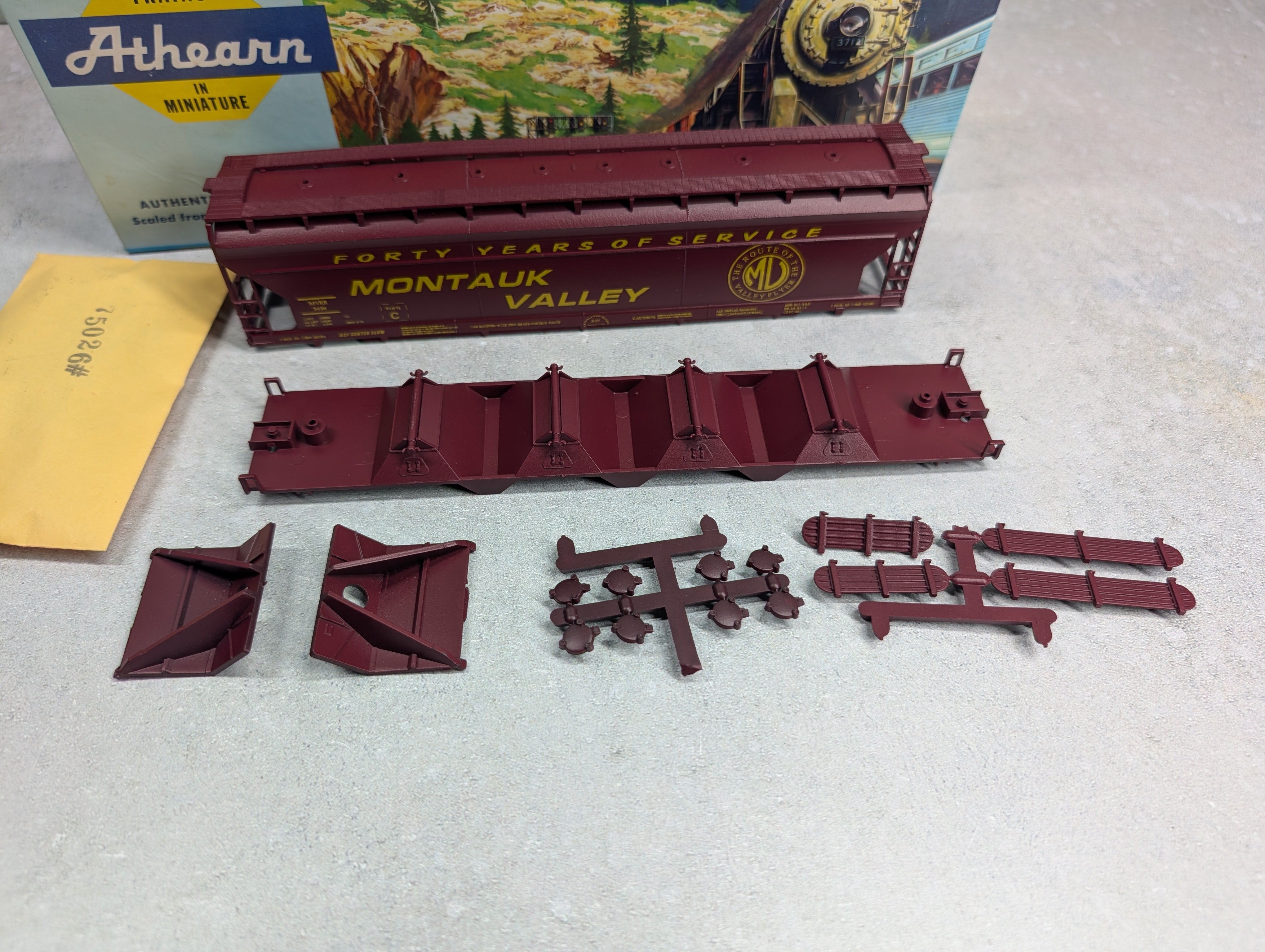 USED Athearn HO Scale 55' ACF Center Flow Montauk Valley MVRR #5494 Nassau Custom KIT