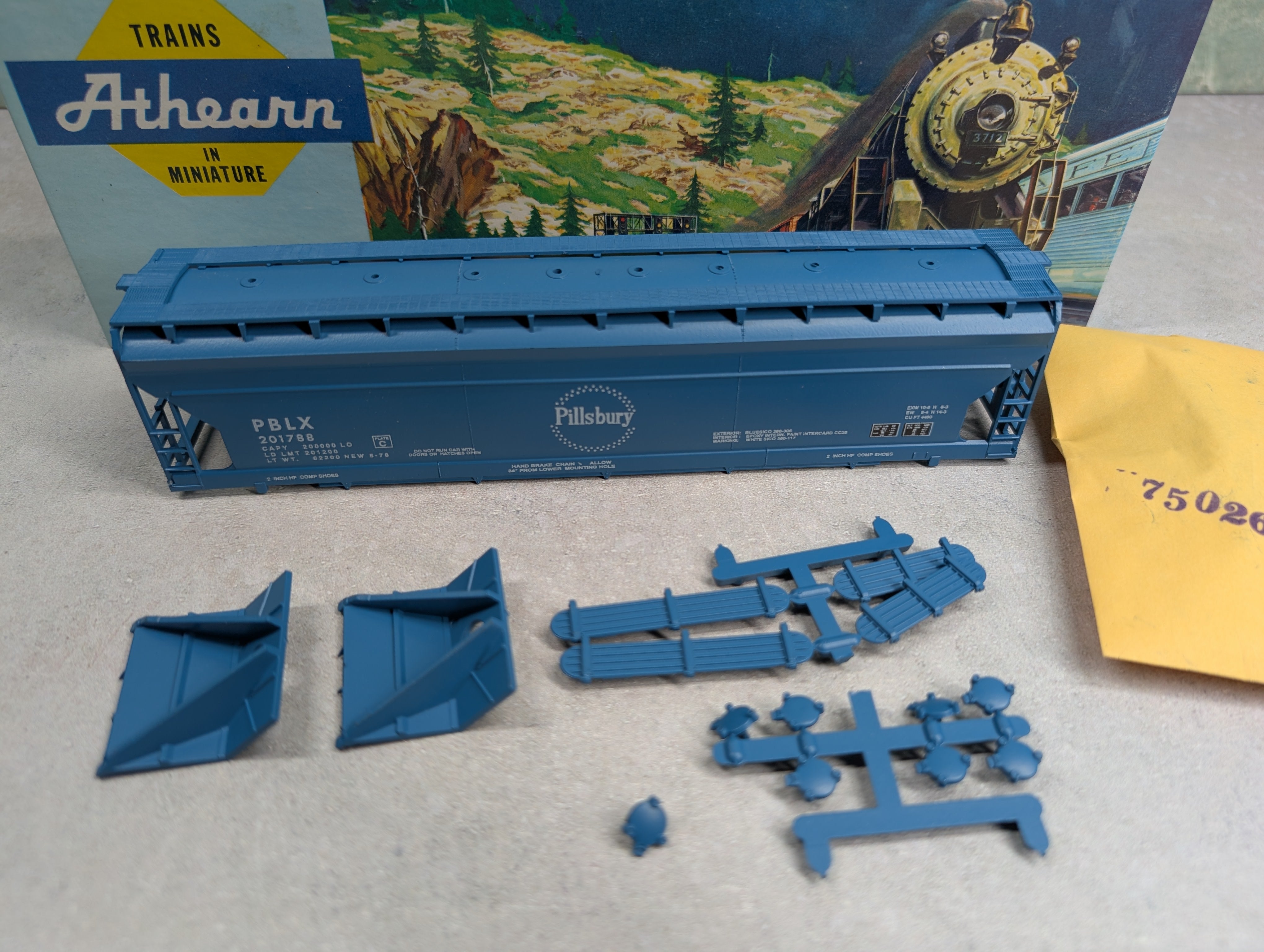 USED Athearn 1966 HO Scale 55' ACF Center Flow Pillsbury PBLX #201788 Bev-Bel KIT