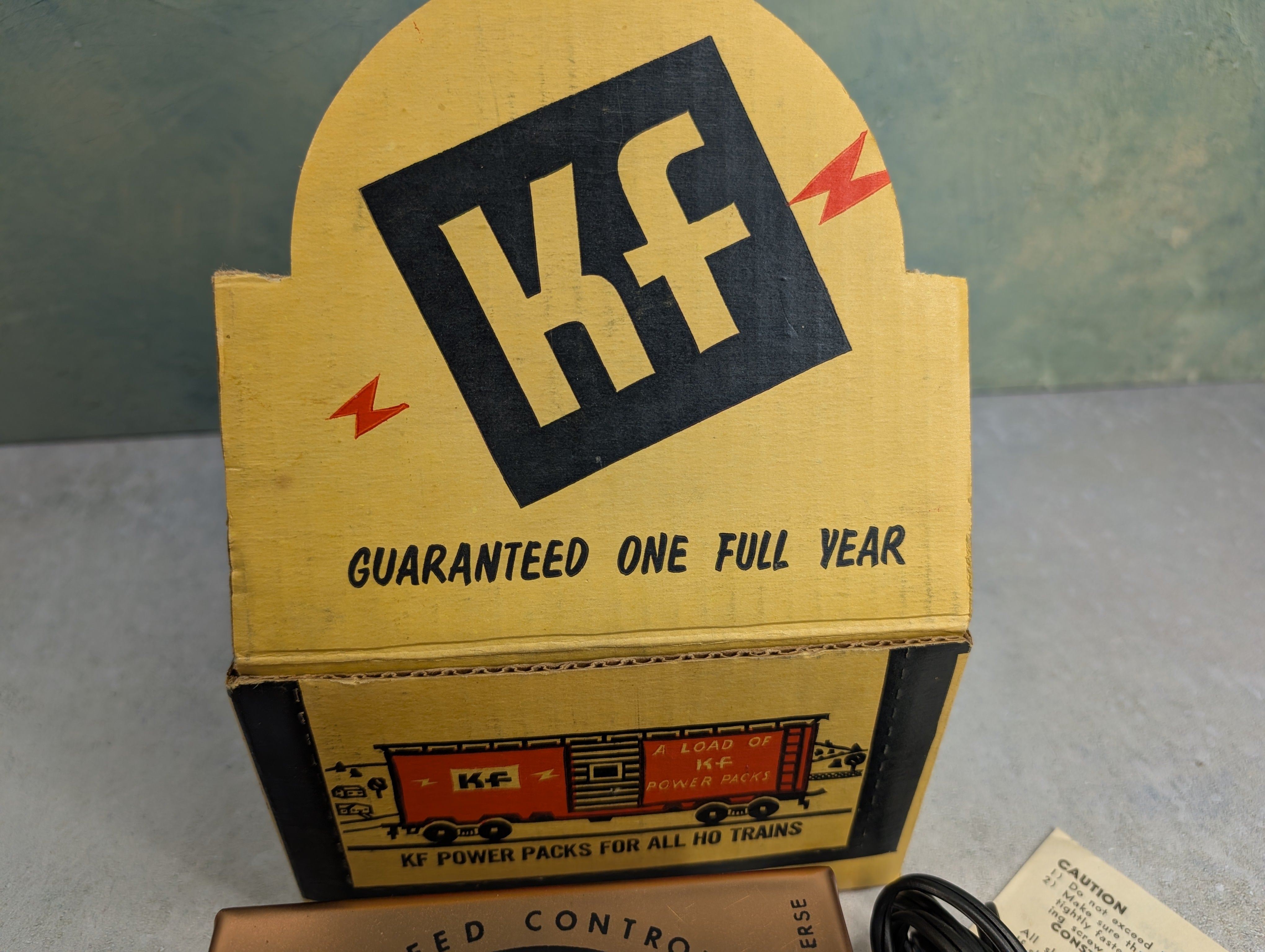 USED KF Industries HO Scale 2 Amp DC Hobby Transformer, Power Pack