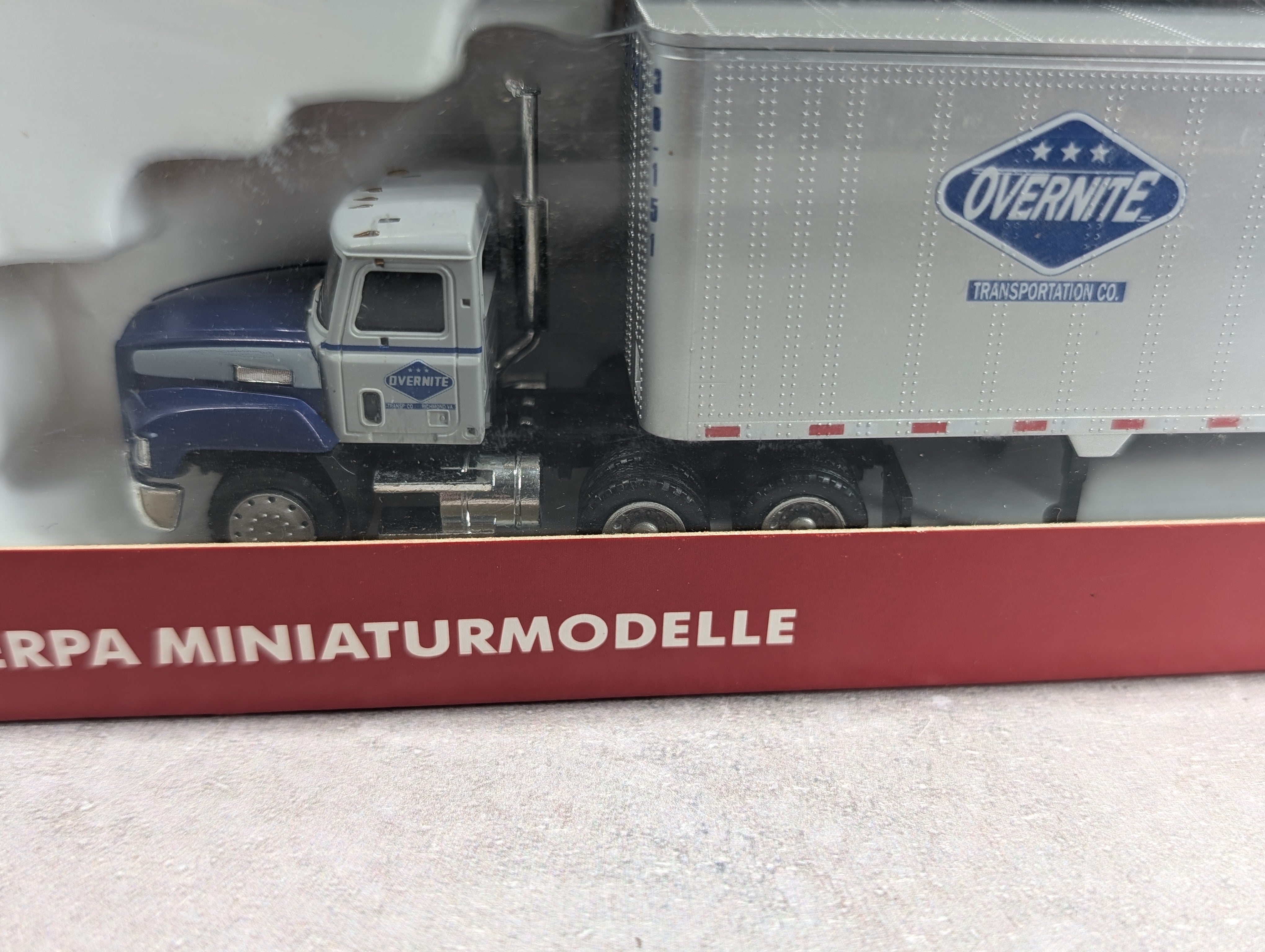 USED Herpa 6179 HO Scale Overnite Transportation Tractor Trailer Truck and Trailer