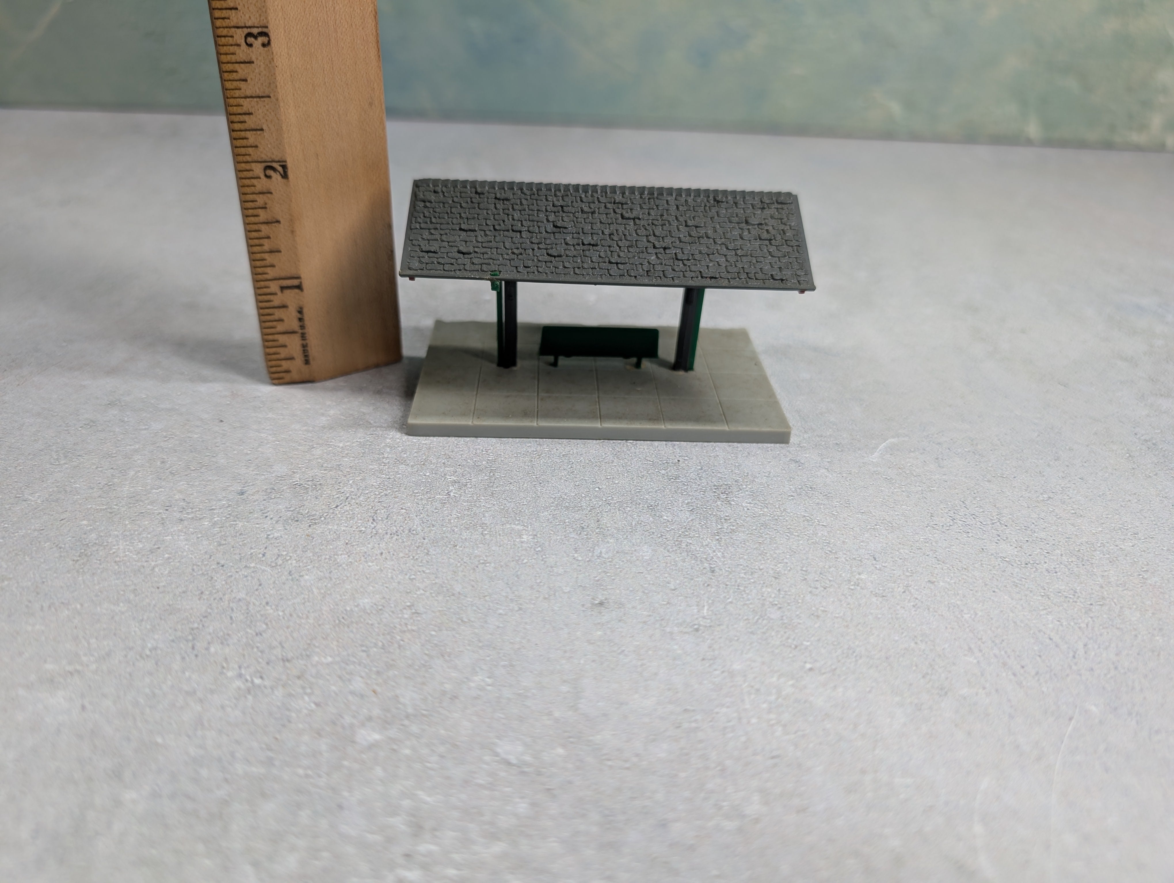 USED HO Scale Passenger Station Platform