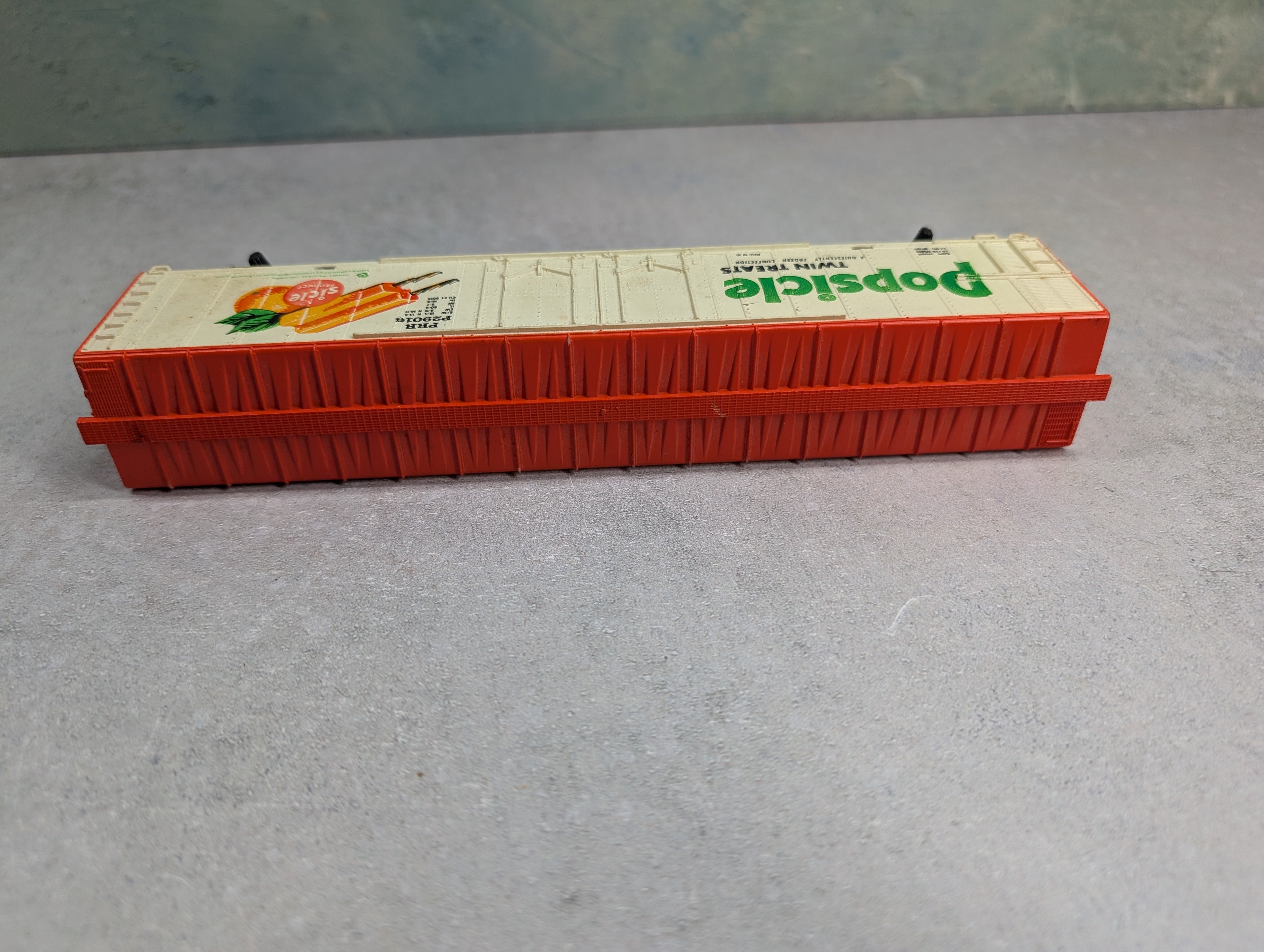 USED Tyco HO Scale 60' Billboard Box Car Popsicle PRR #P29016