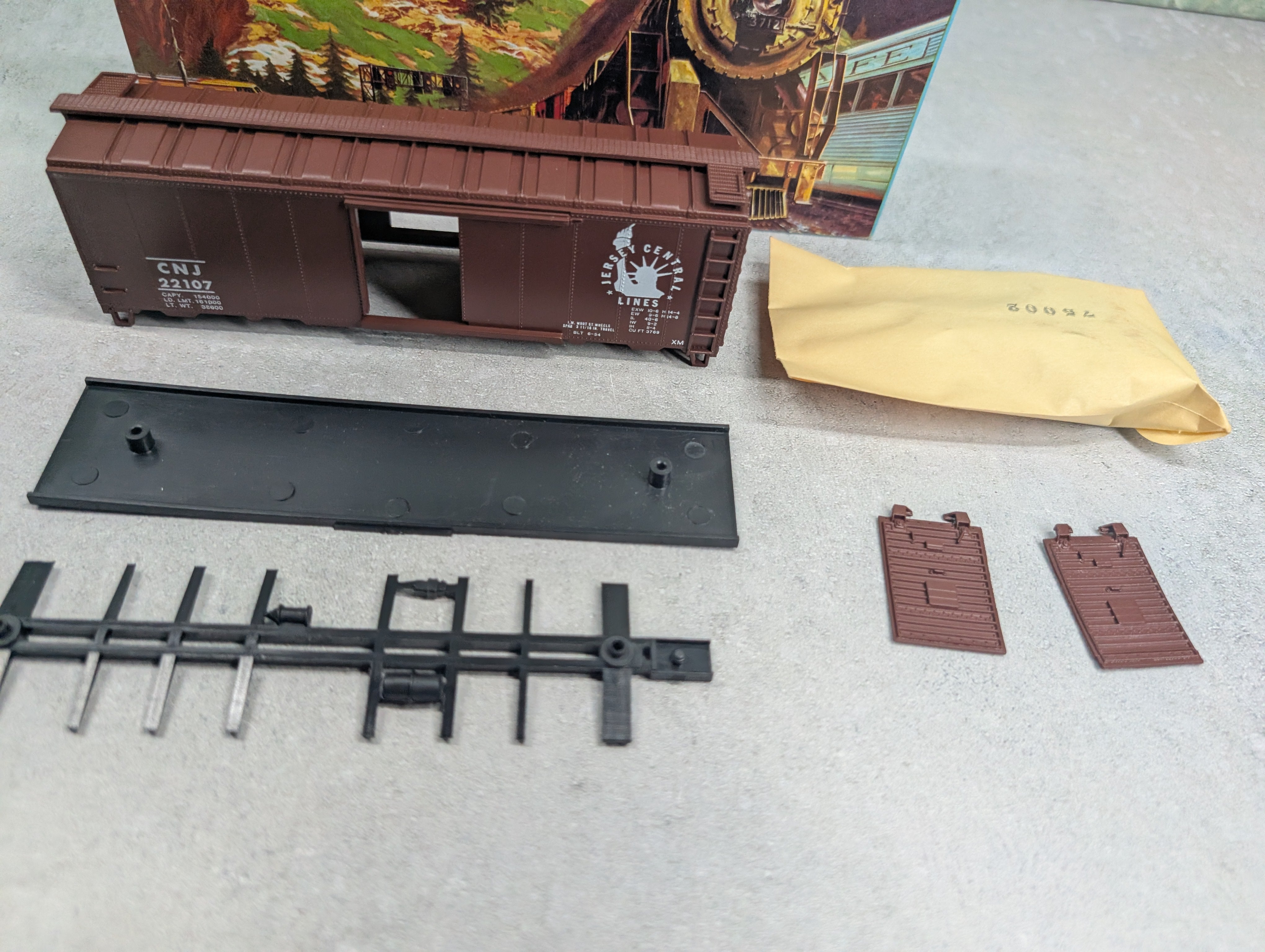 USED Athearn #294-1 HO Scale 40' Box Car Jersey Central CNJ #22107 Bev-Bel KIT