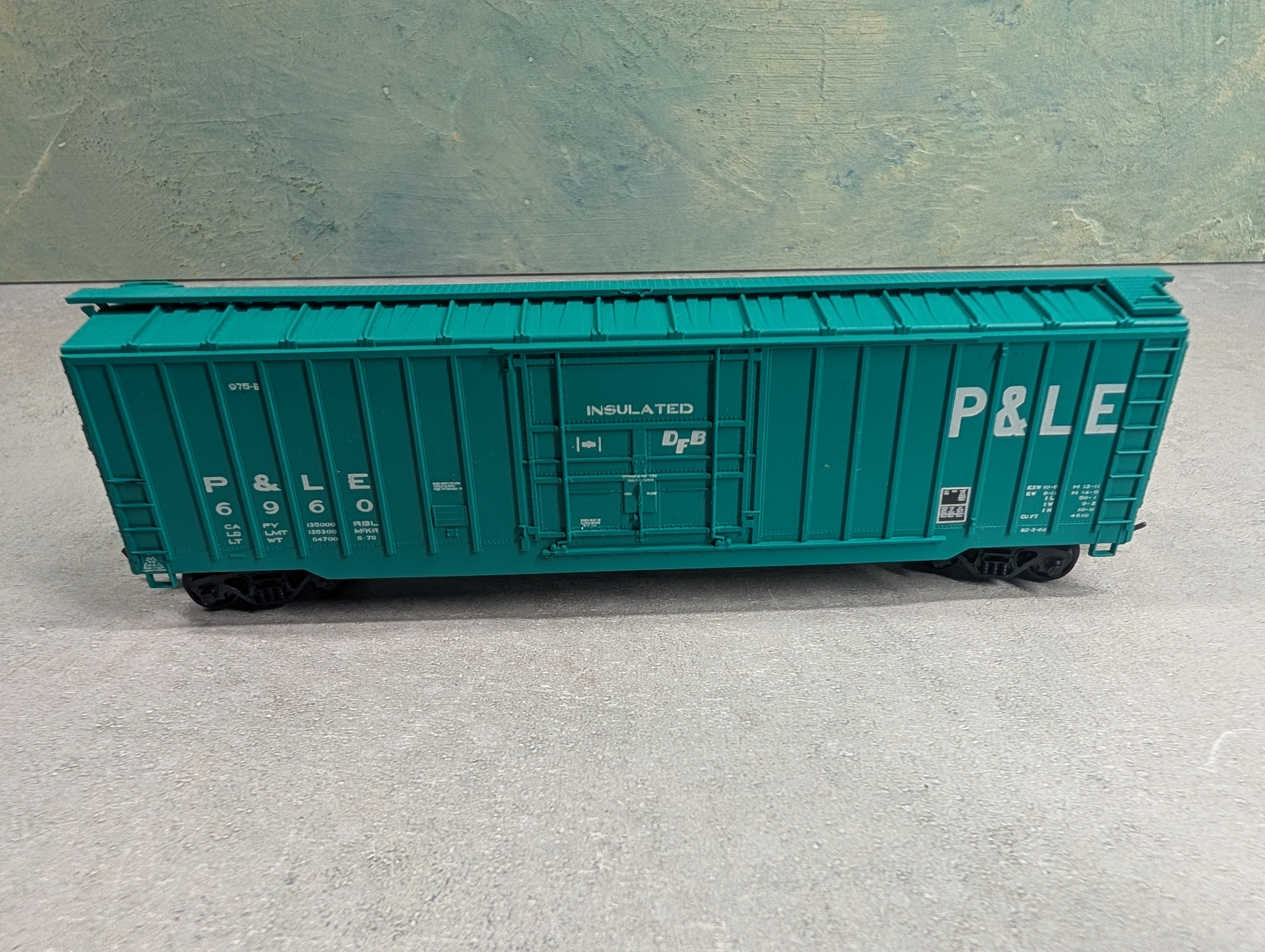 USED Athearn #157 HO Scale 50' OB Box Car Pittsburgh & Lake Erie P&LE #6960 Rail Runner
