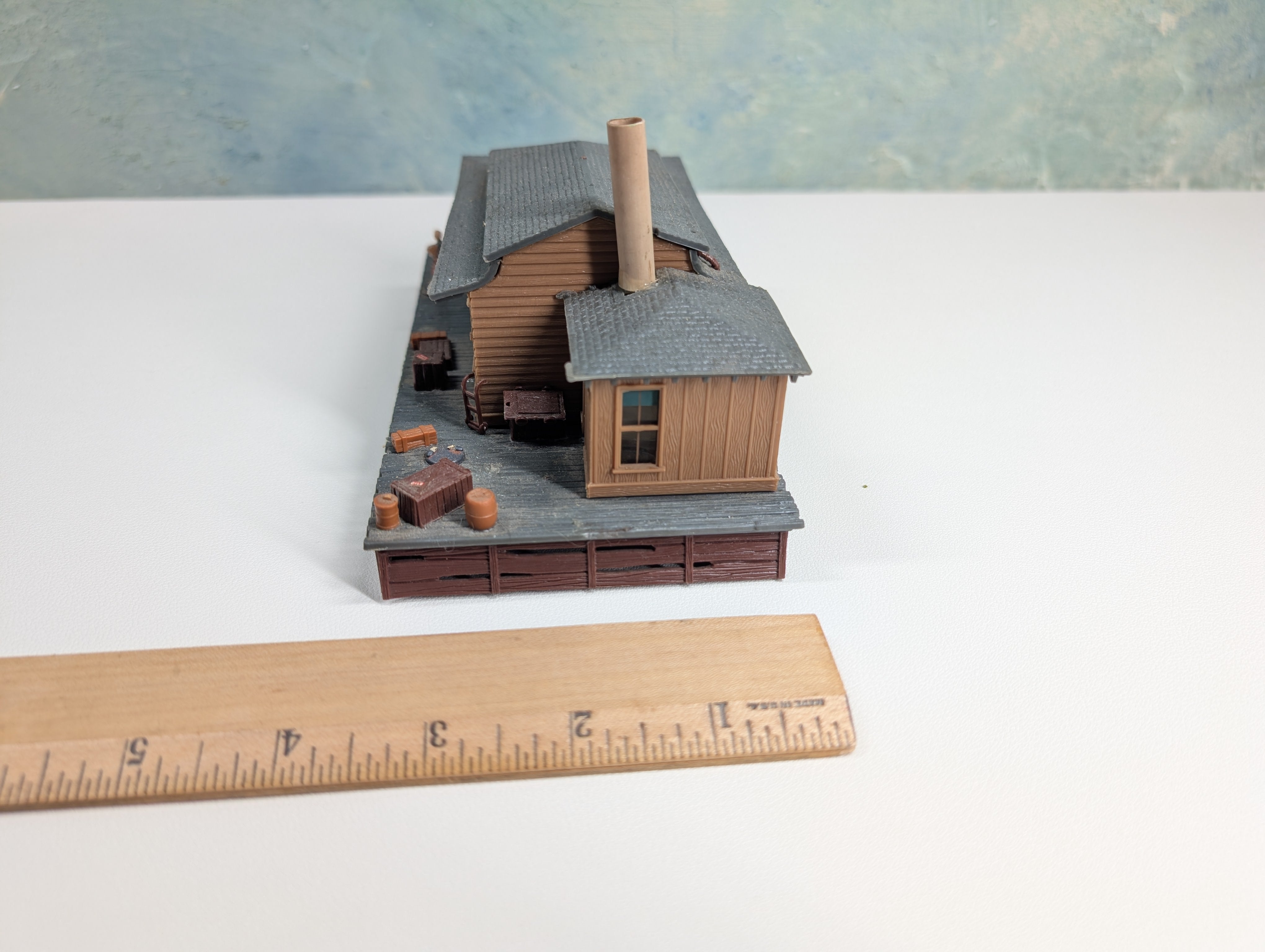 USED HO Scale Freight Station