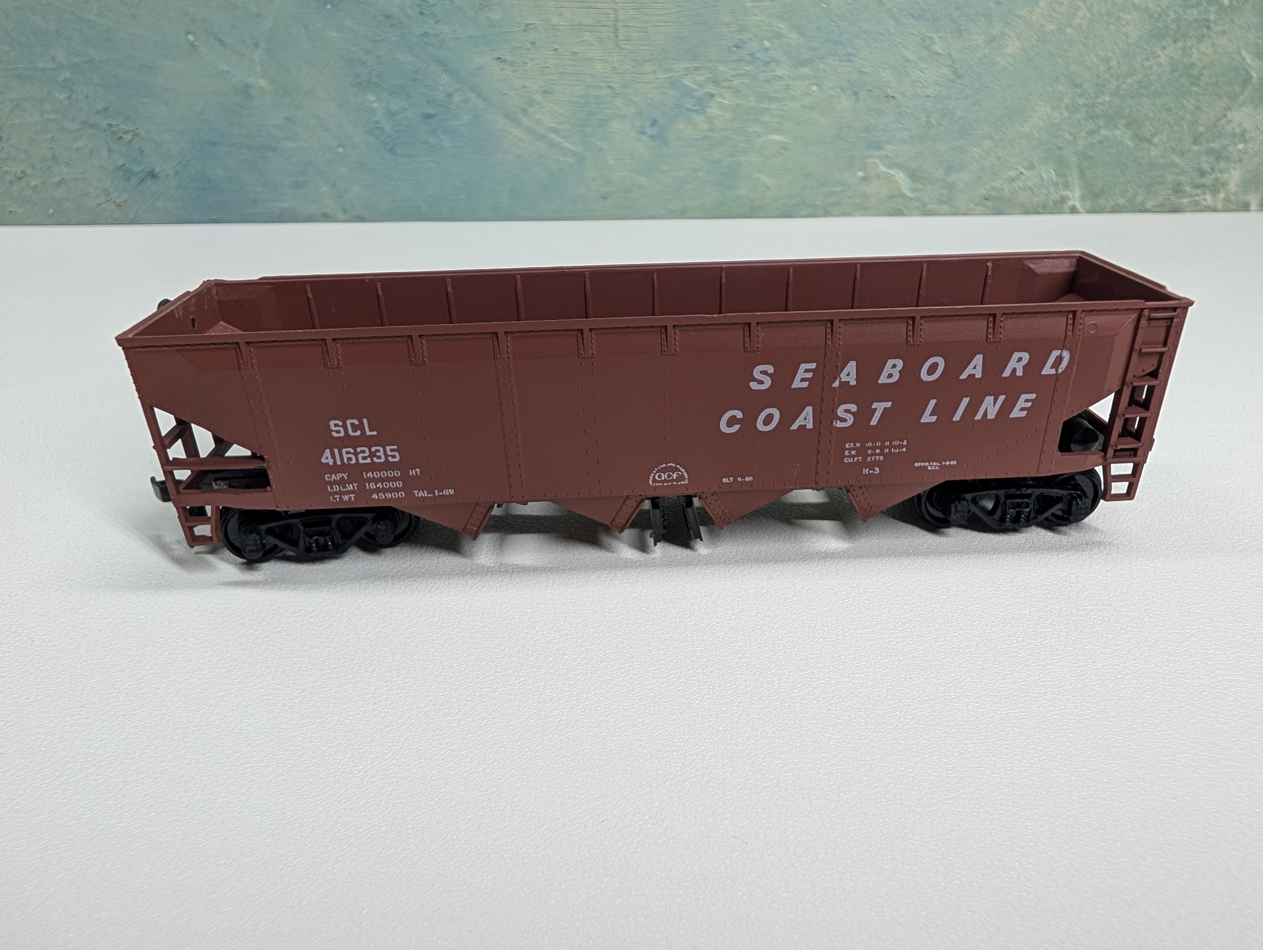 USED Athearn HO Scale Operating Quad Hopper Seaboard Coast Line SCL #416235
