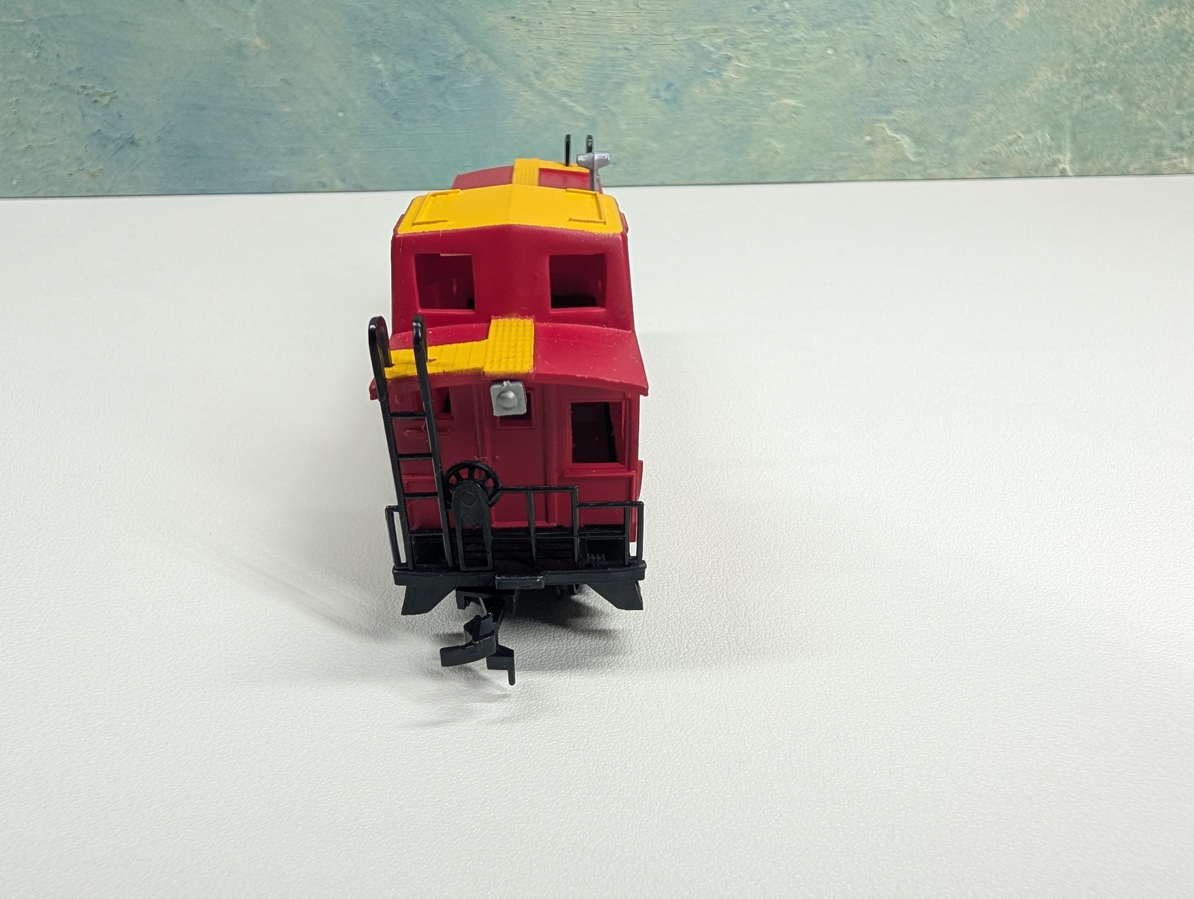 USED Bachmann HO Scale Caboose Santa Fe ATSF #3851