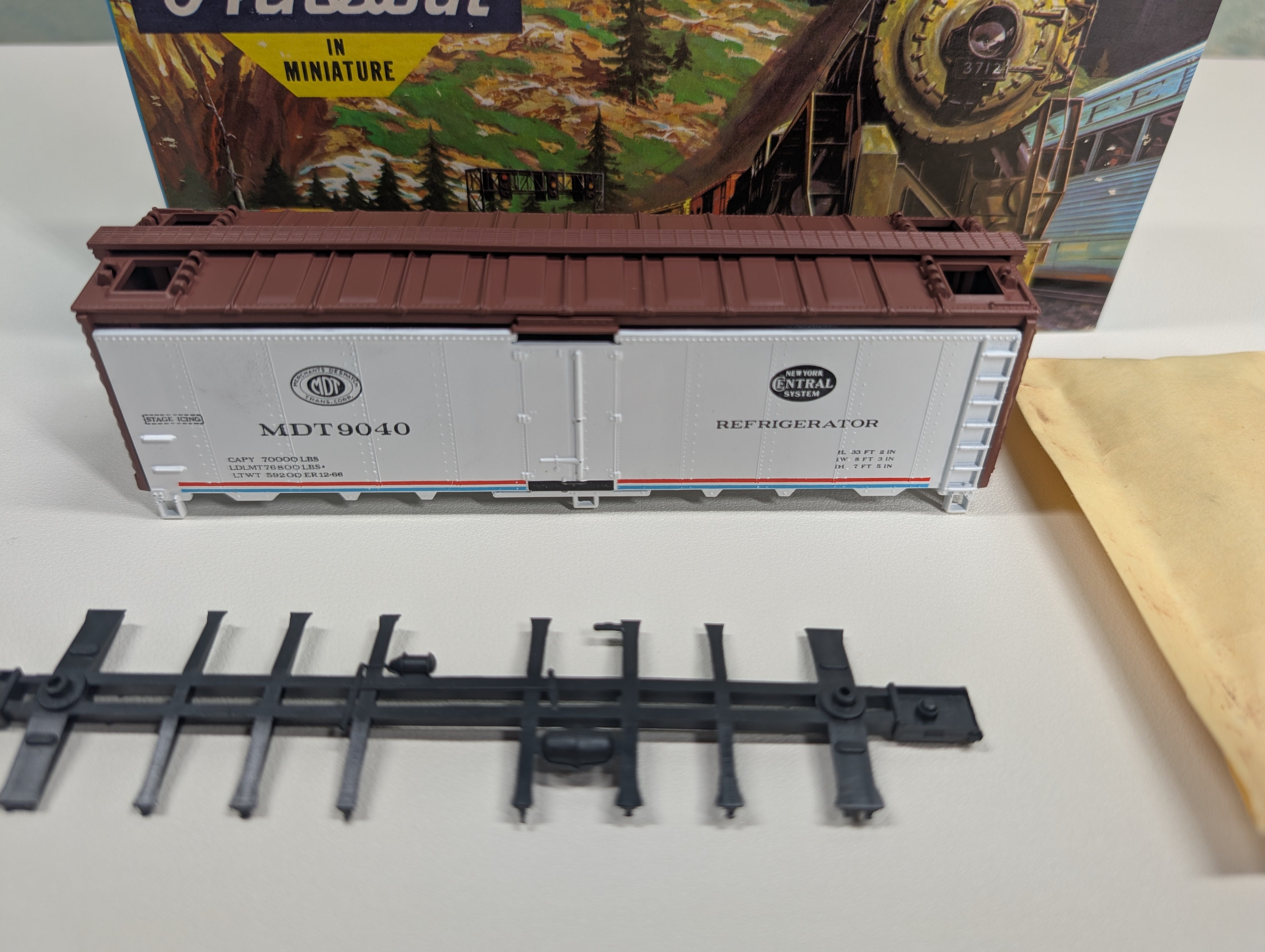 USED Athearn 5025 HO Scale 40' Reefer Box Car Merchants Despatch MDT