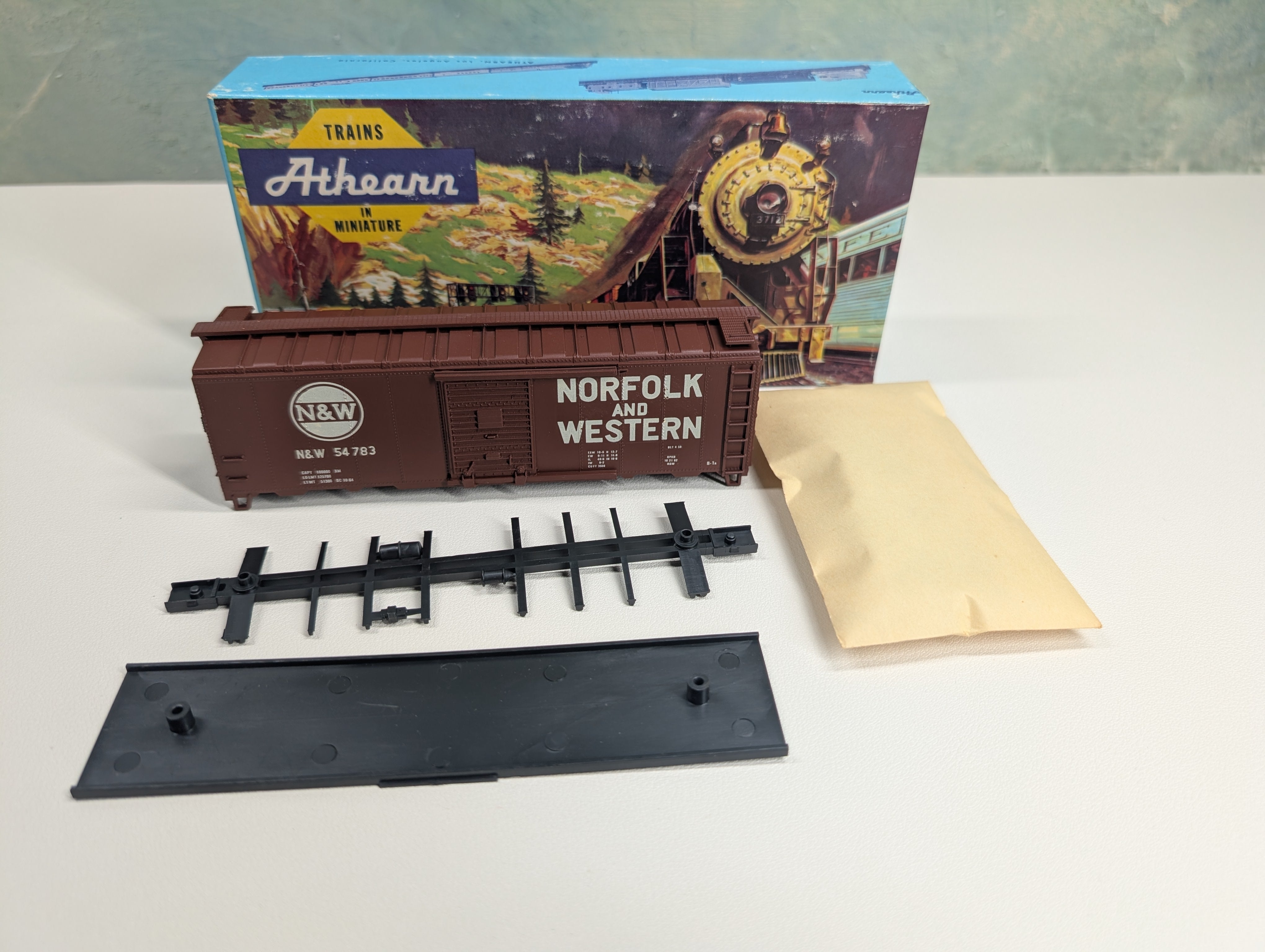 USED Athearn HO Scale 40' Box Car Norfolk & Western N&W #54783 Decals KIT