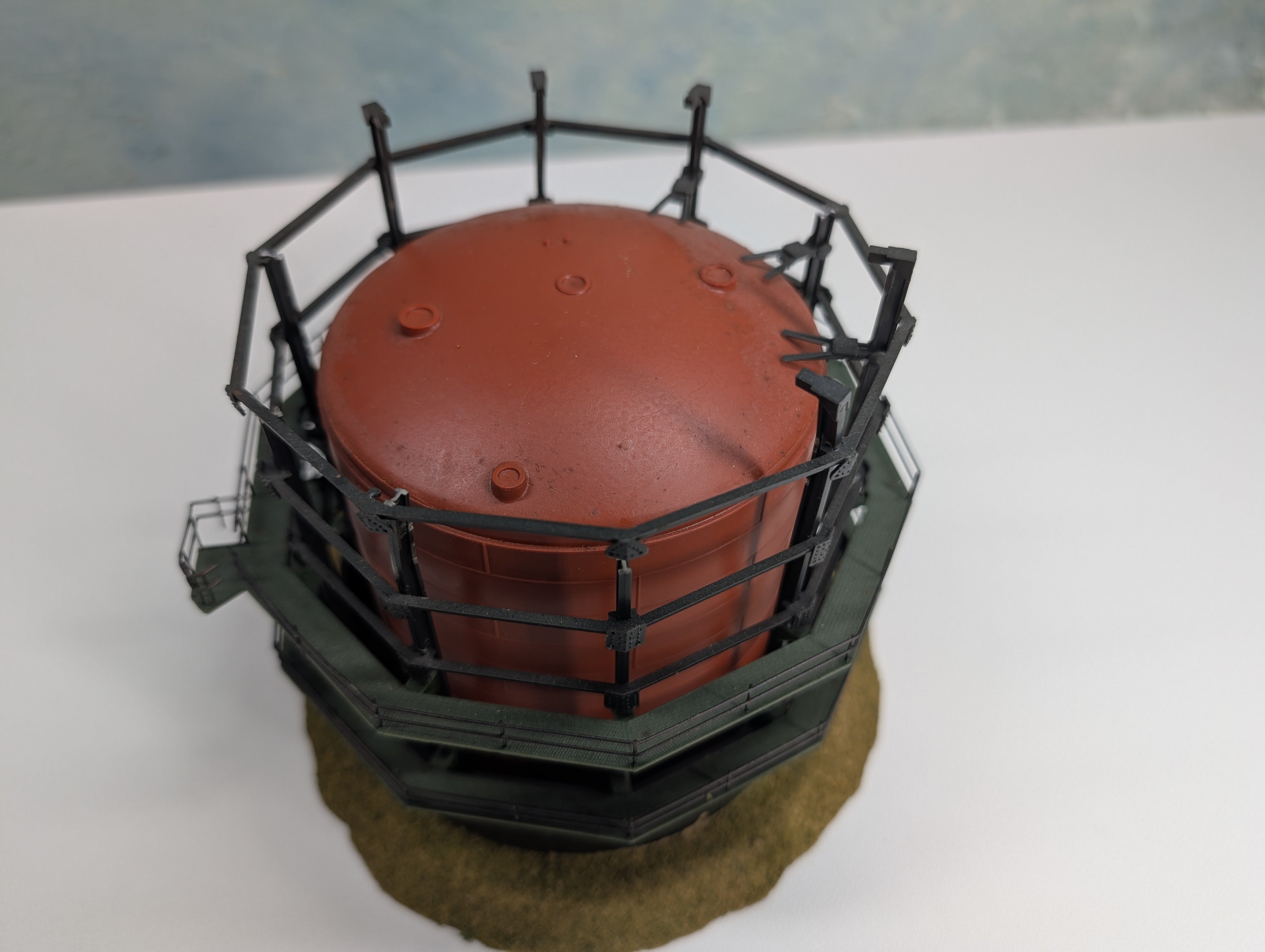 USED Vollmer #5725/1 HO Scale Gaskessel Gasometer, Gas Terminal, Fueling Station