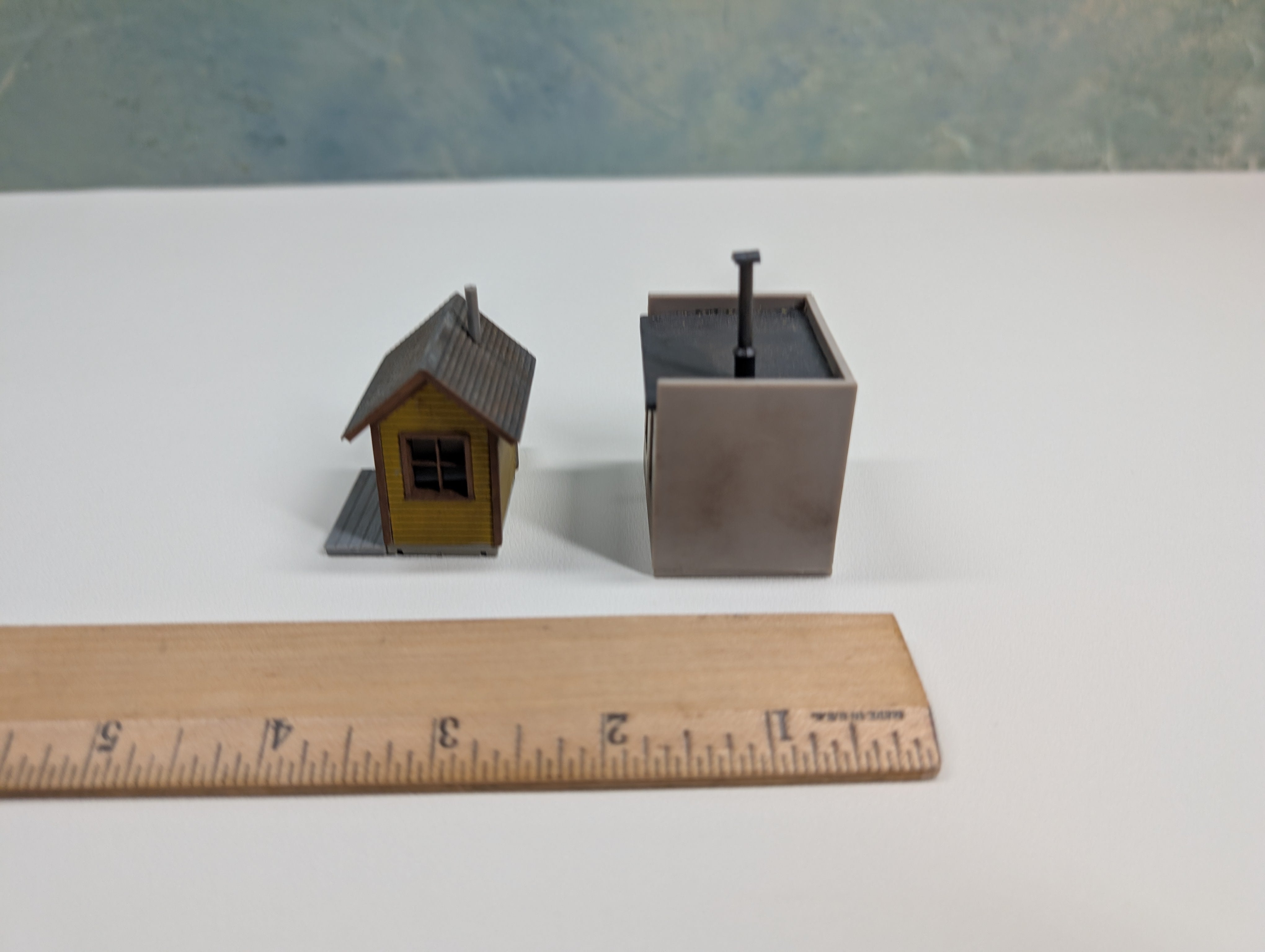 USED HO Scale Two Small Buildings, Shed, Shanty