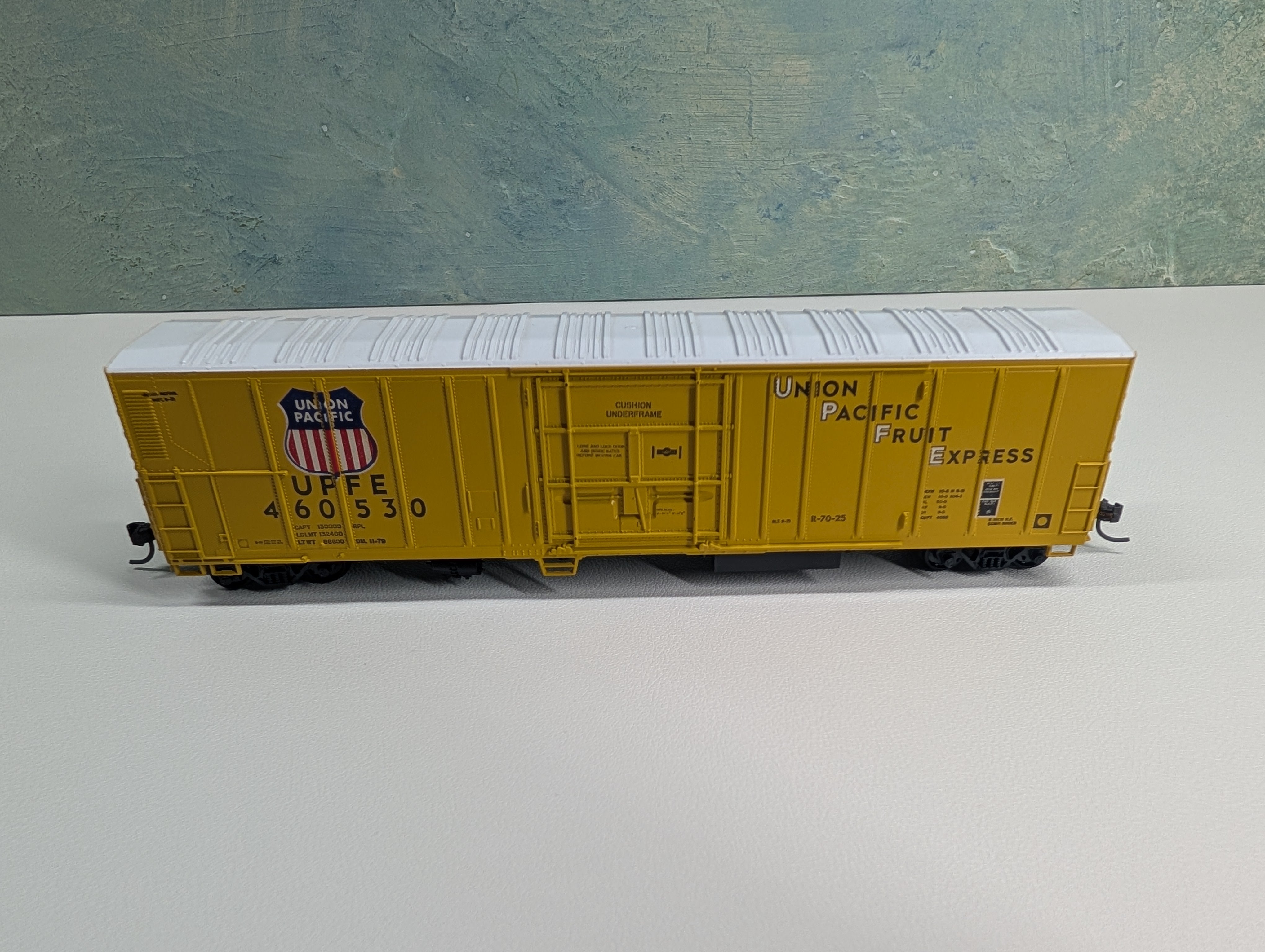 USED Athearn HO Scale 57' Mechanical Reefer Union Pacific UPFE #460530