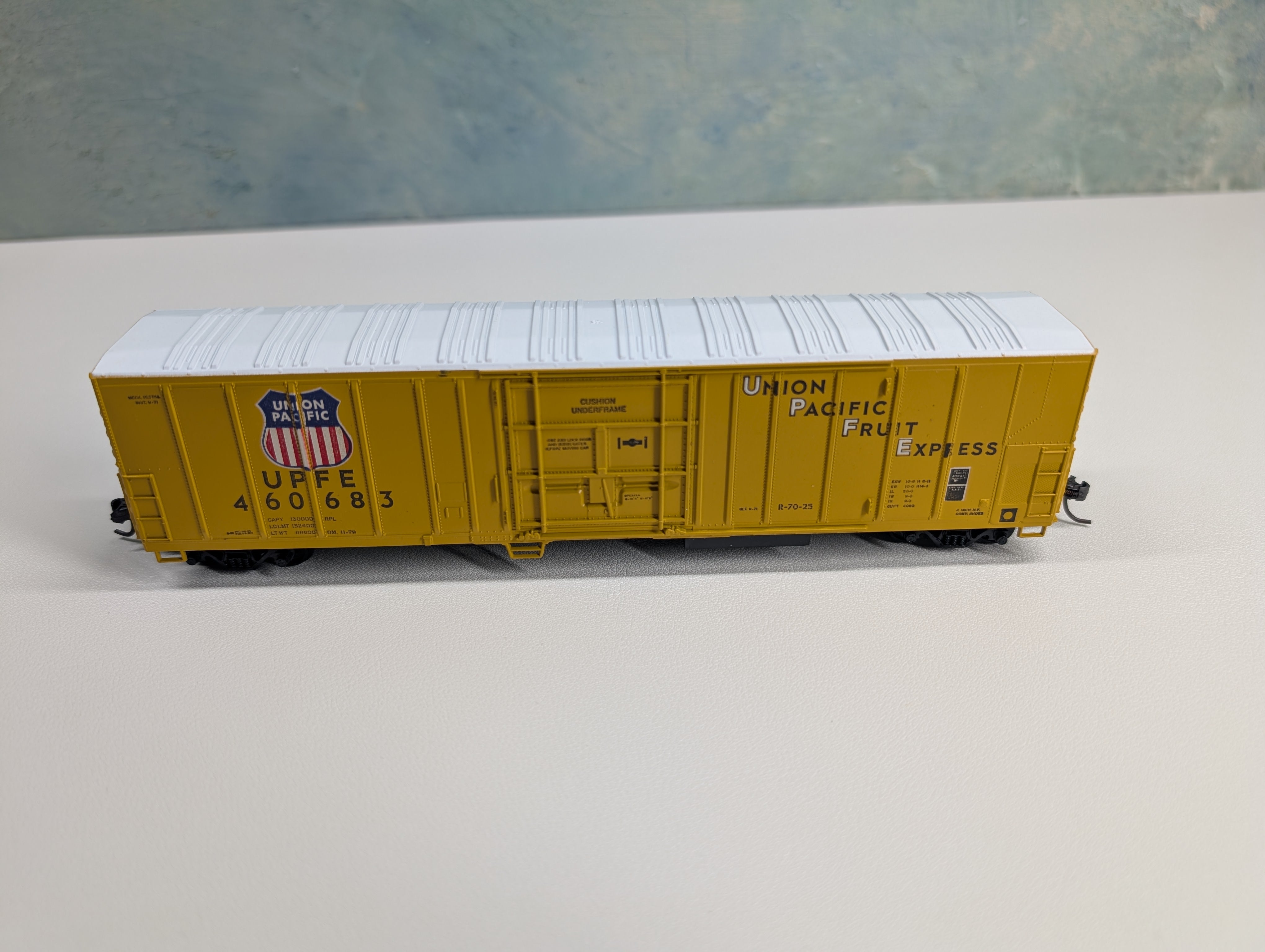 USED Athearn HO Scale 57' Mechanical Reefer Union Pacific UPFE #460683