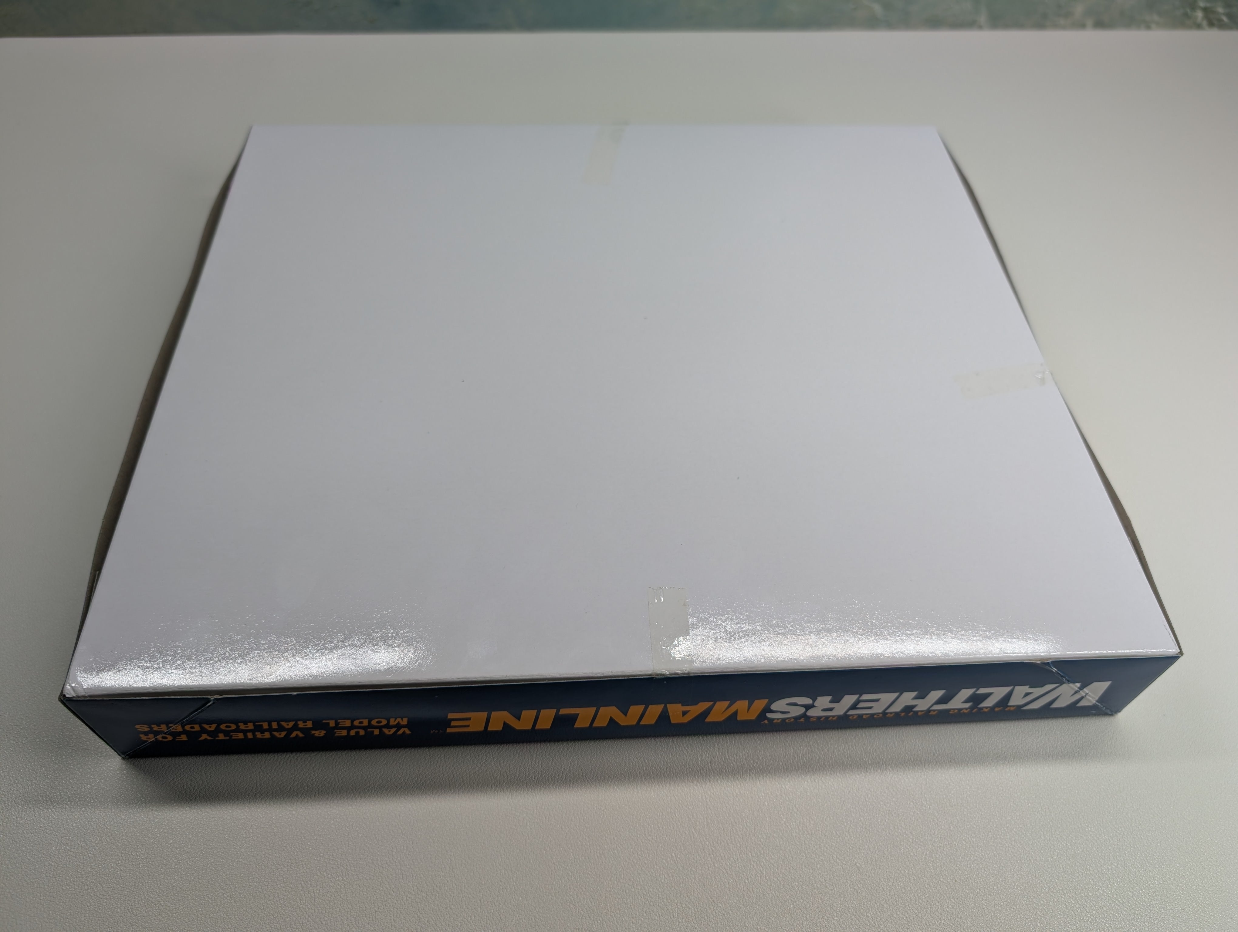 WalthersMainline 910-54502 HO Scale 40' Stock Car Chicago & North Western CNW 6 Pack