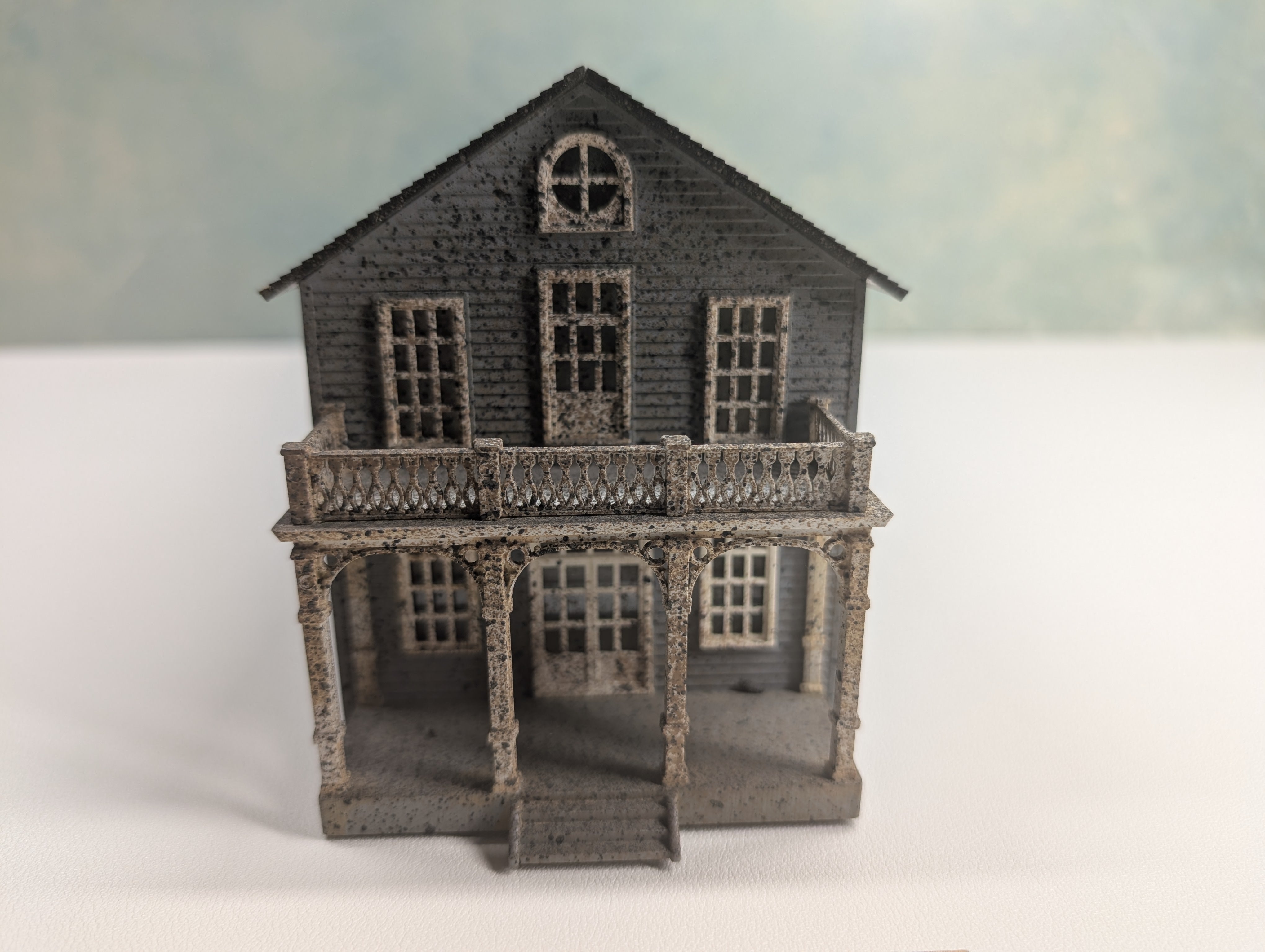USED HO Scale Long Building with Docks & Front Porch, Weathered, Office, Warehouse, Old Building