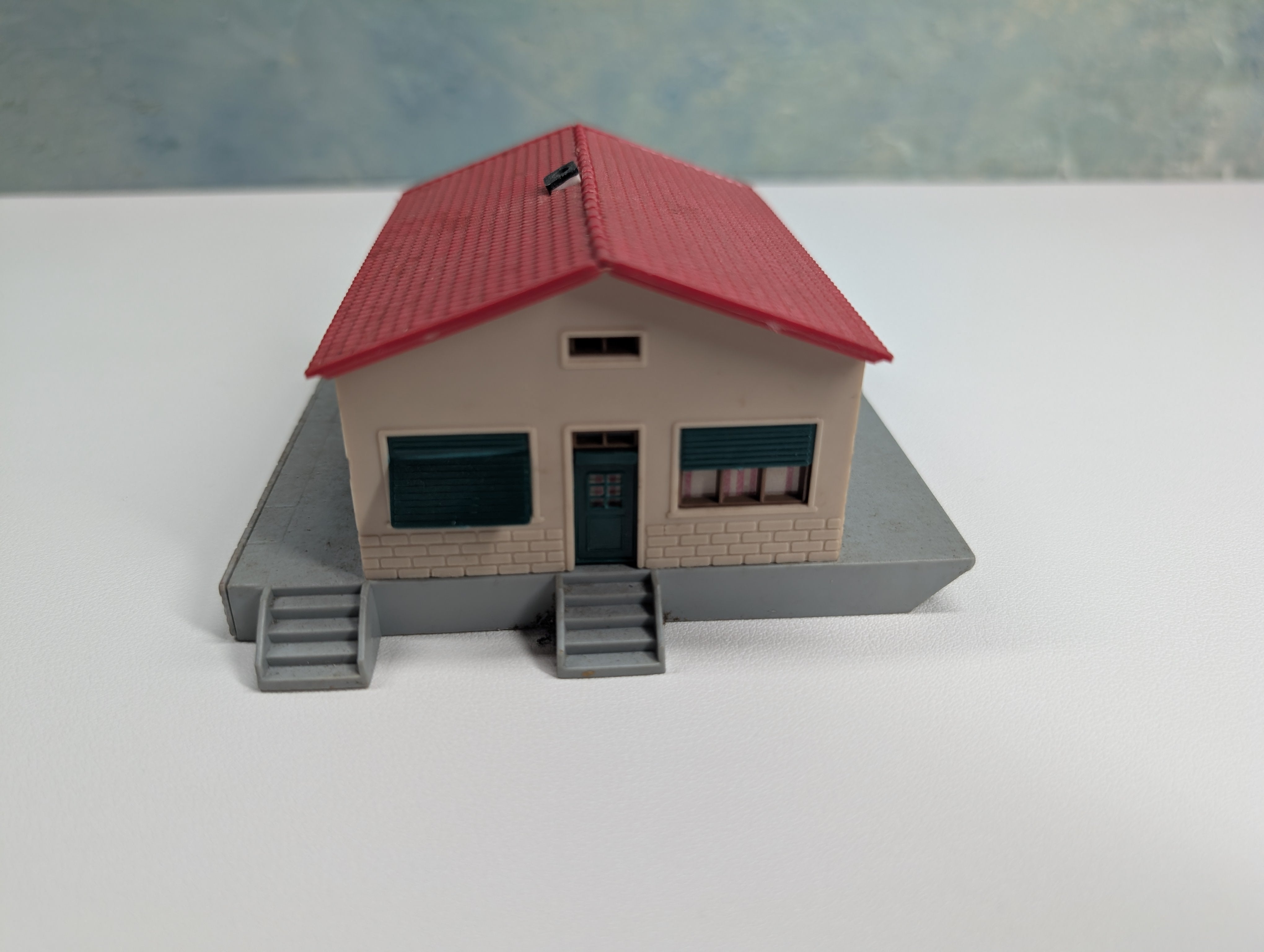 USED Hoffman 514 HO Scale Warehouse