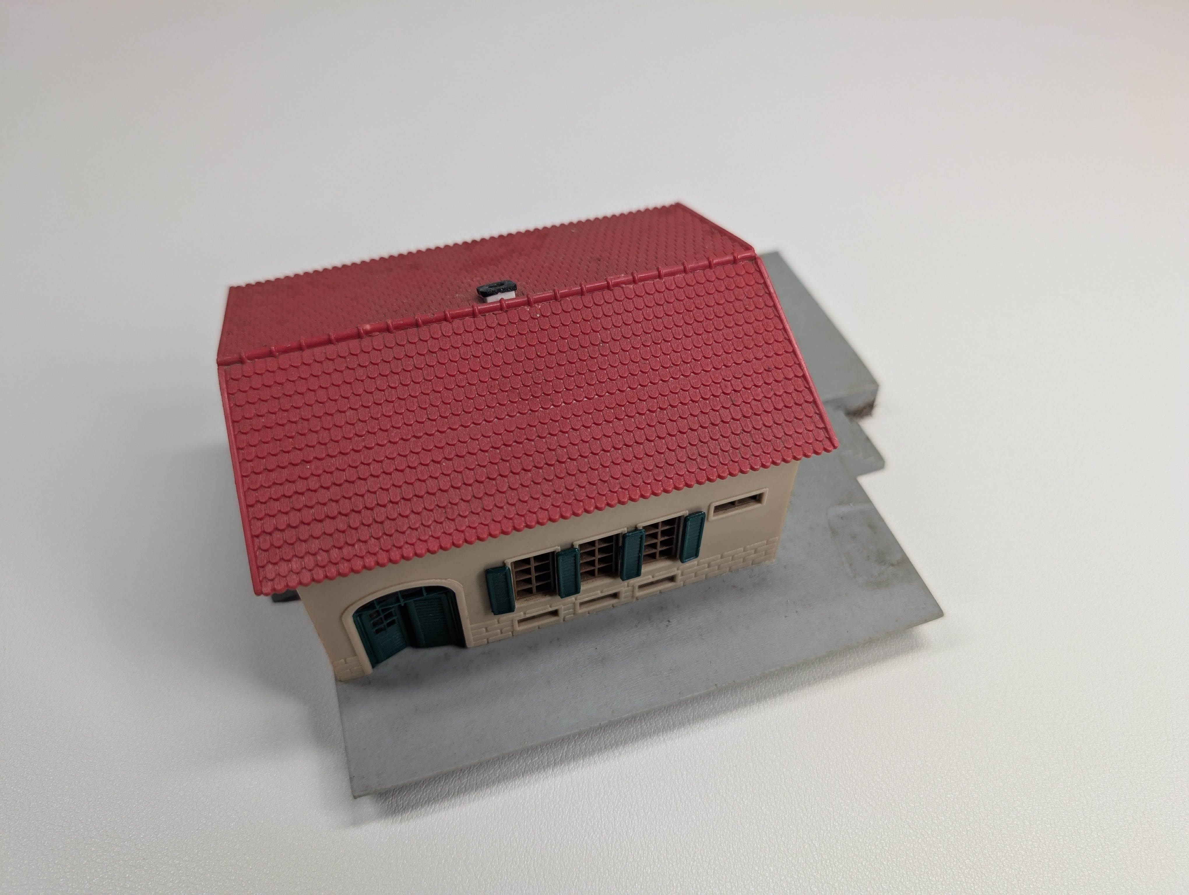 USED Hoffman 514 HO Scale Warehouse