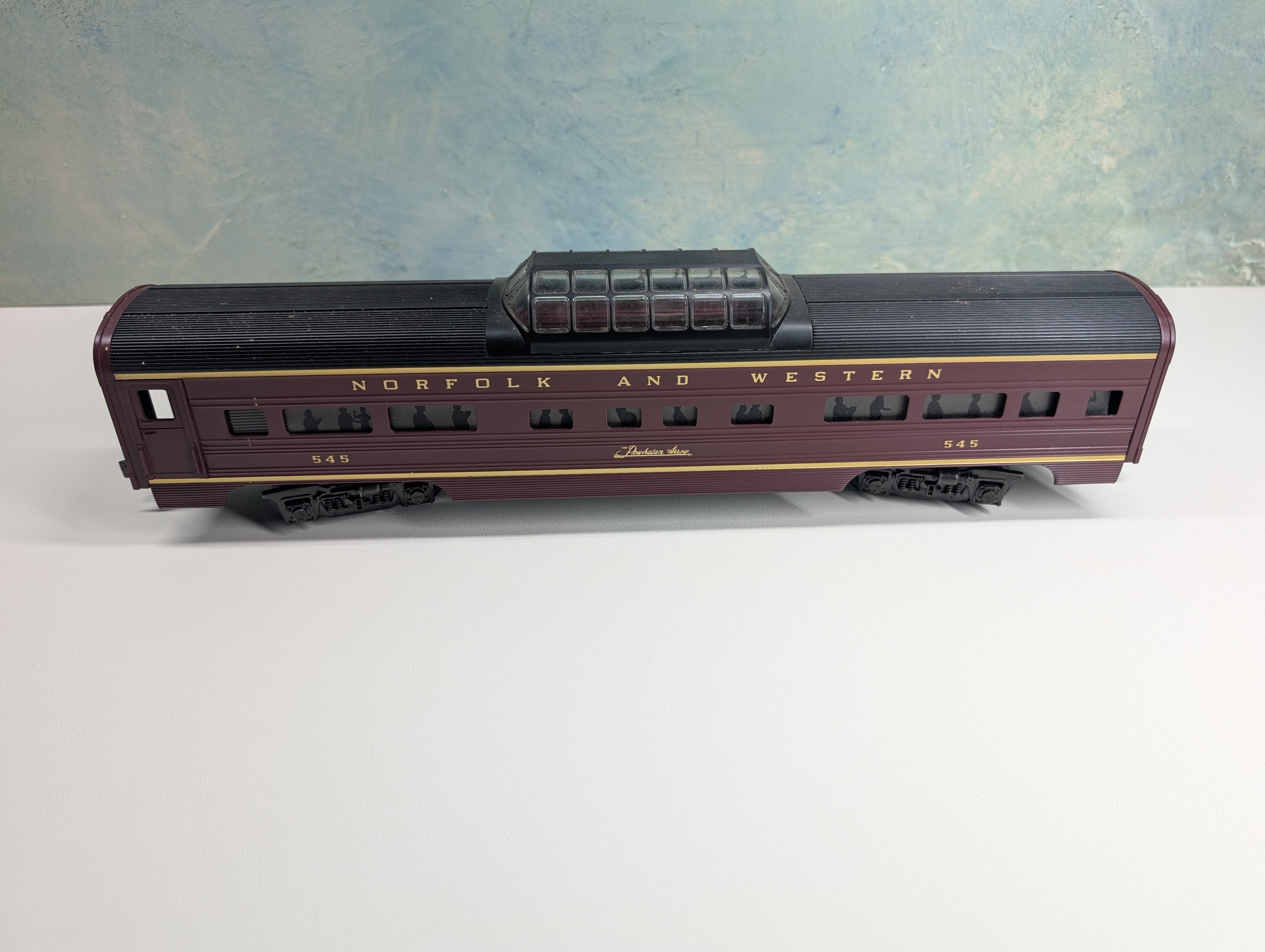 USED MTH Premier 20-6014 O Dome Passenger Car, 3 Rail Norfolk & Western #545 Powhatan Arrow