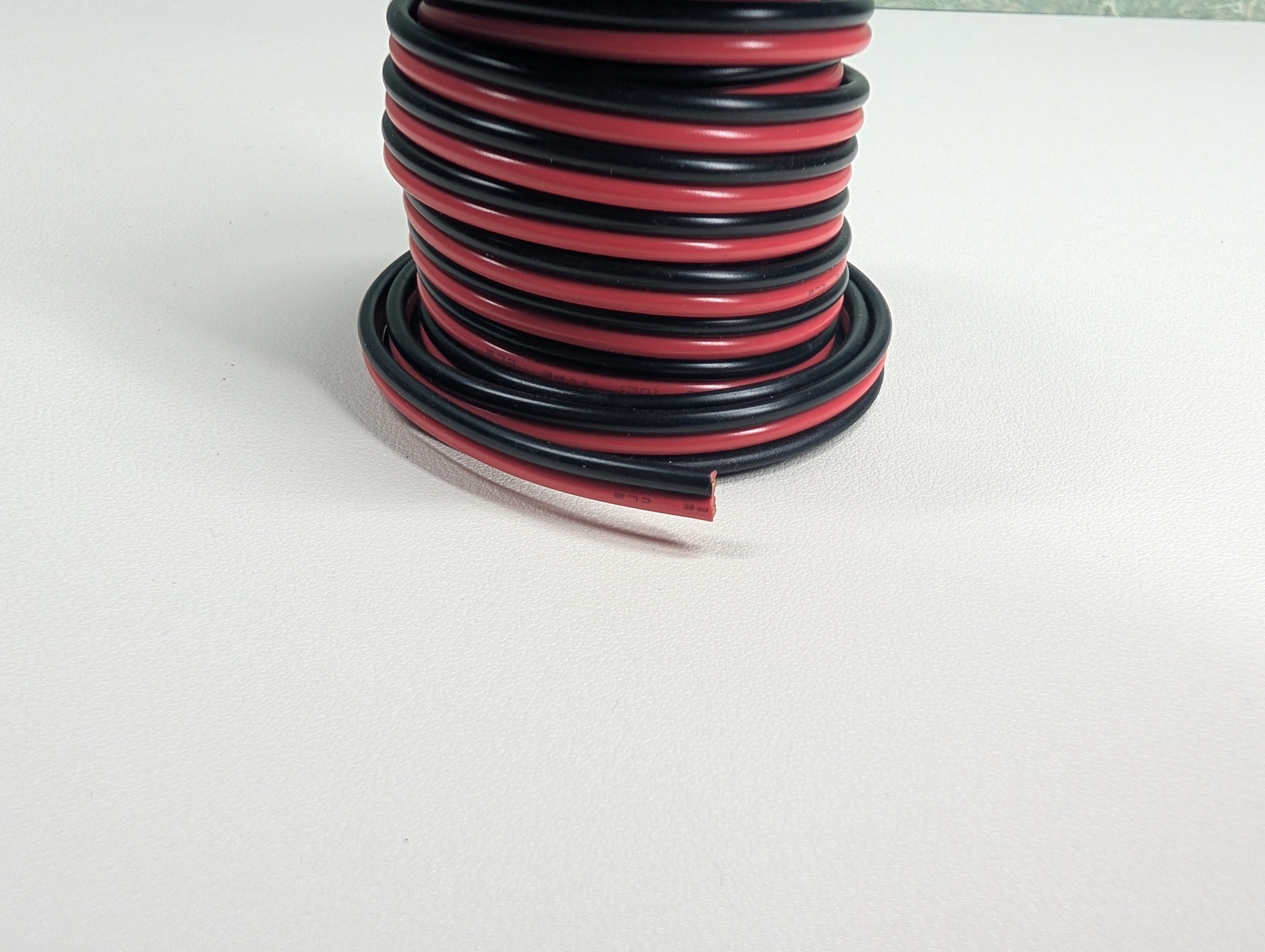 USED Radioshack 18-Gauge Speaker Wire