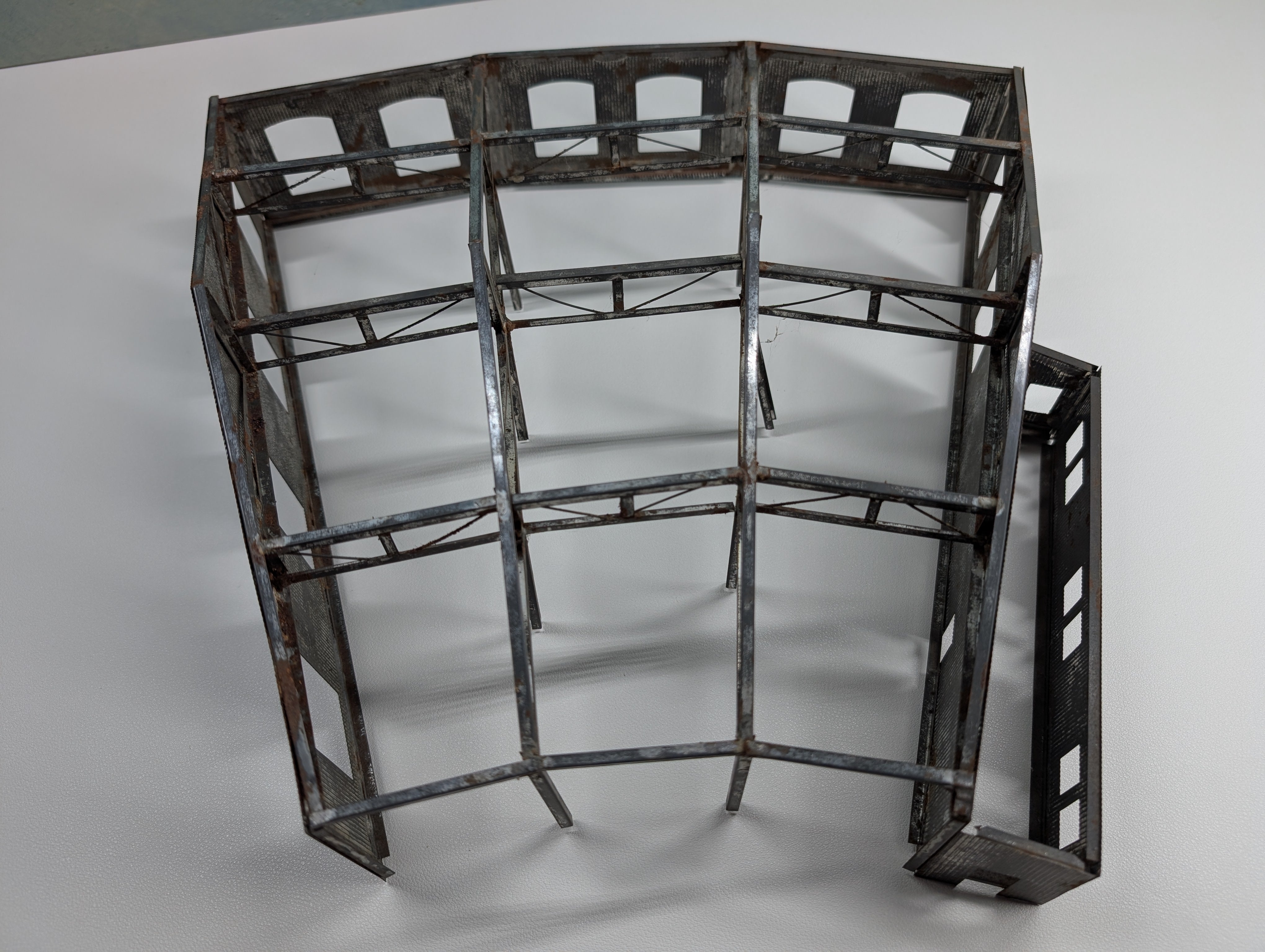 USED Suydam HO Scale 3 Stall Roundhouse