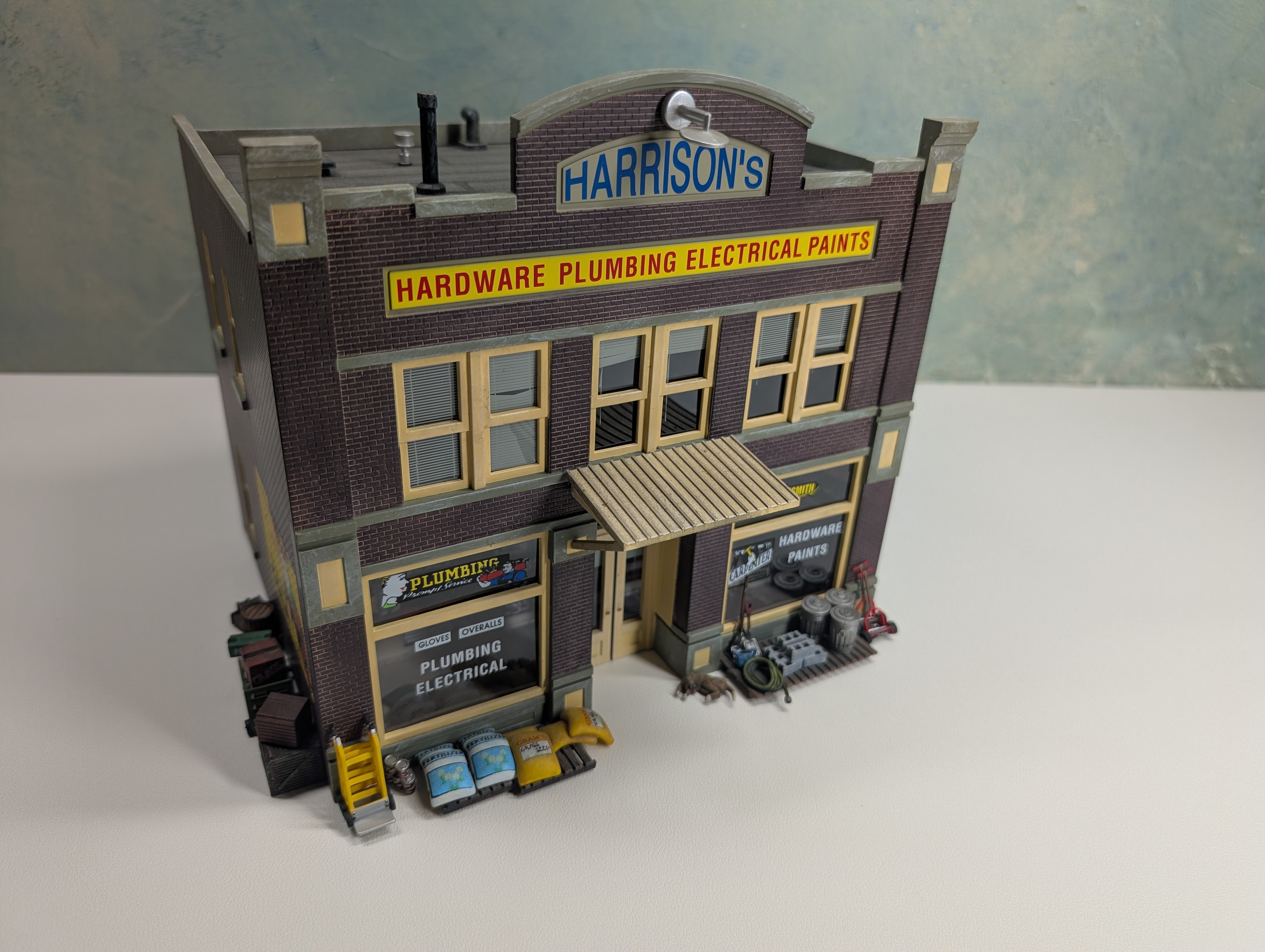 USED Woodland Scenics O Harrison's Hardware