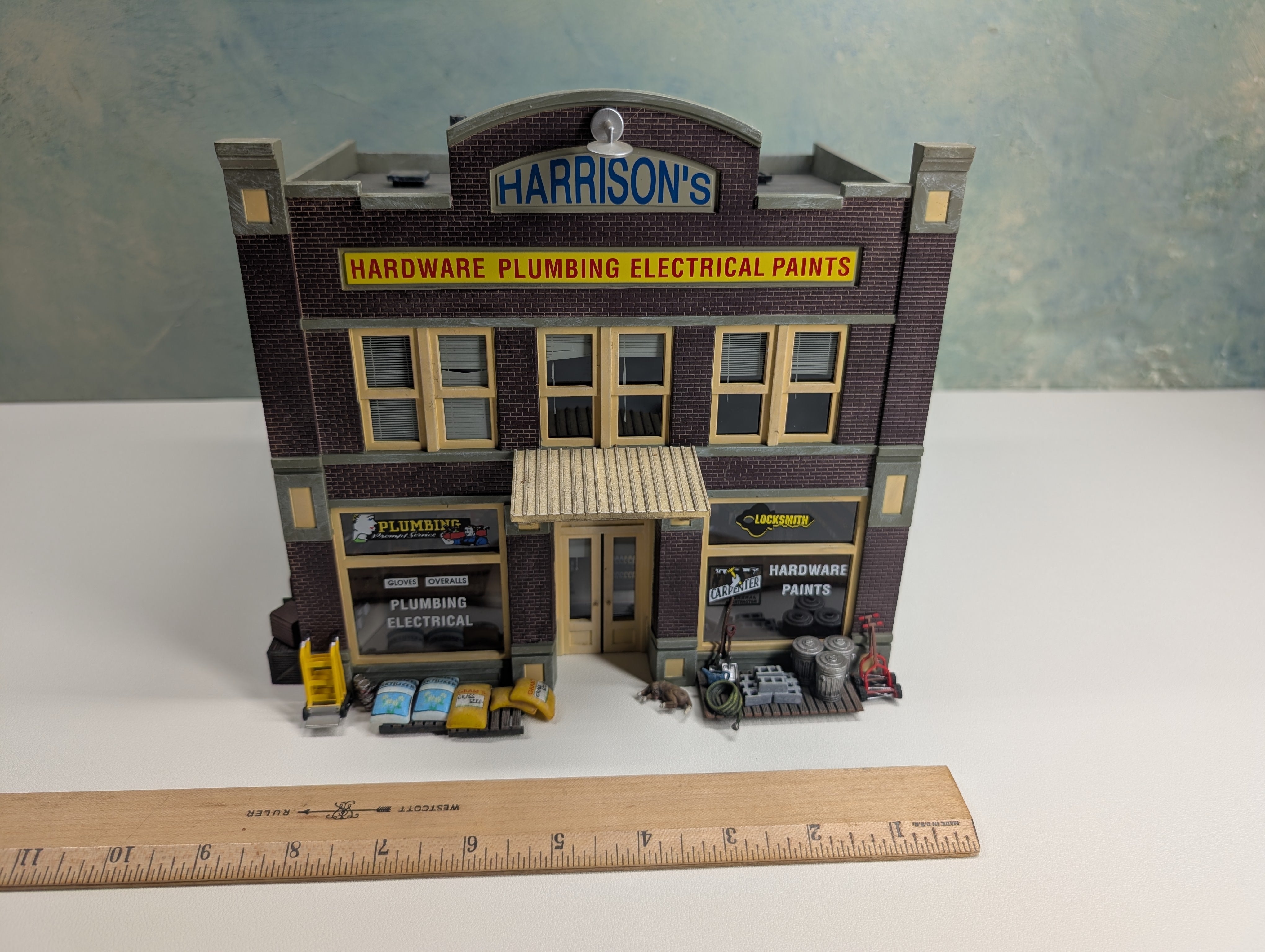 USED Woodland Scenics O Harrison's Hardware