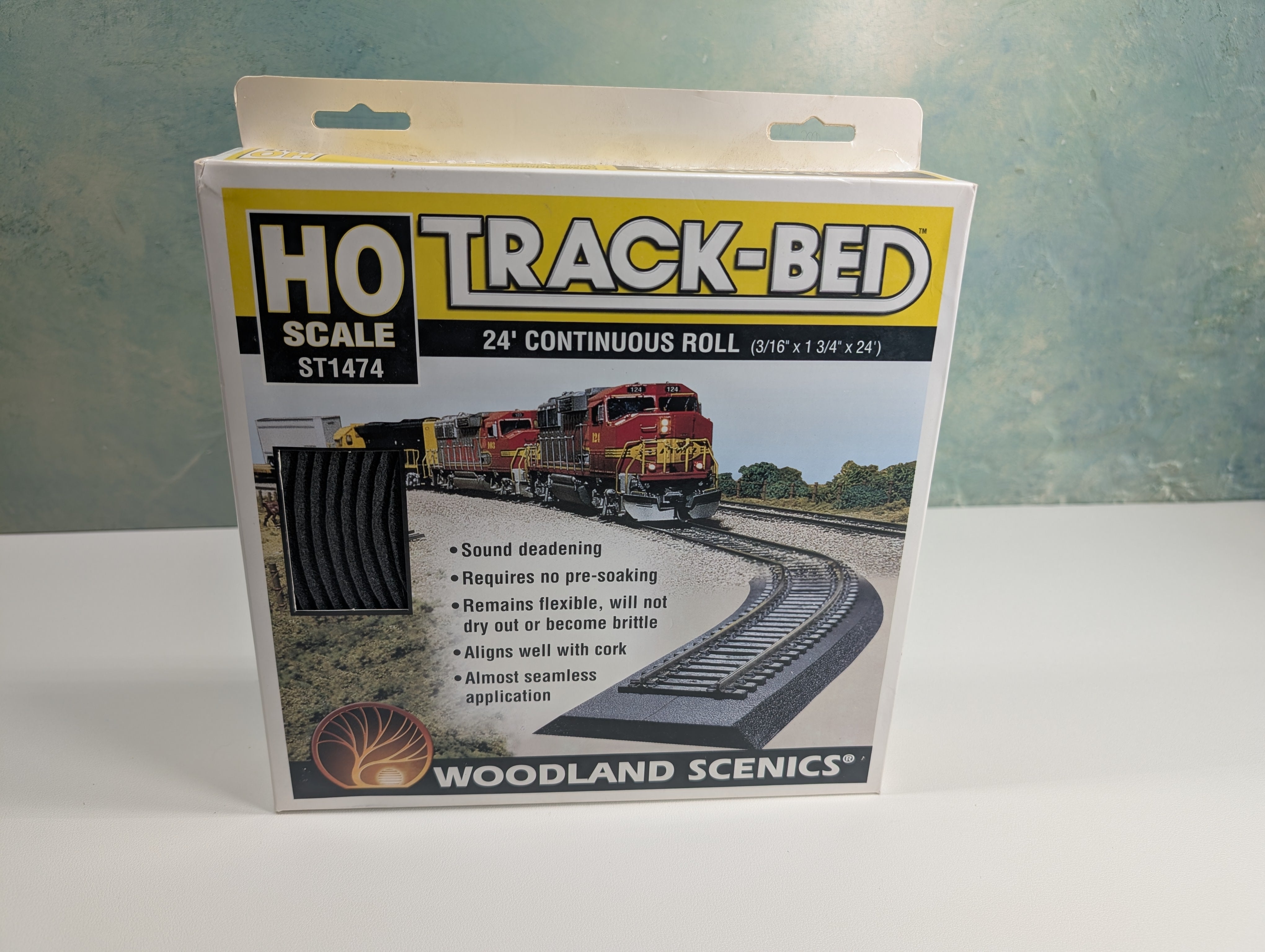 USED Woodland Scenics ST1474 HO Scale Continuous Roll of Track Bed Roadbed, Approx 24'