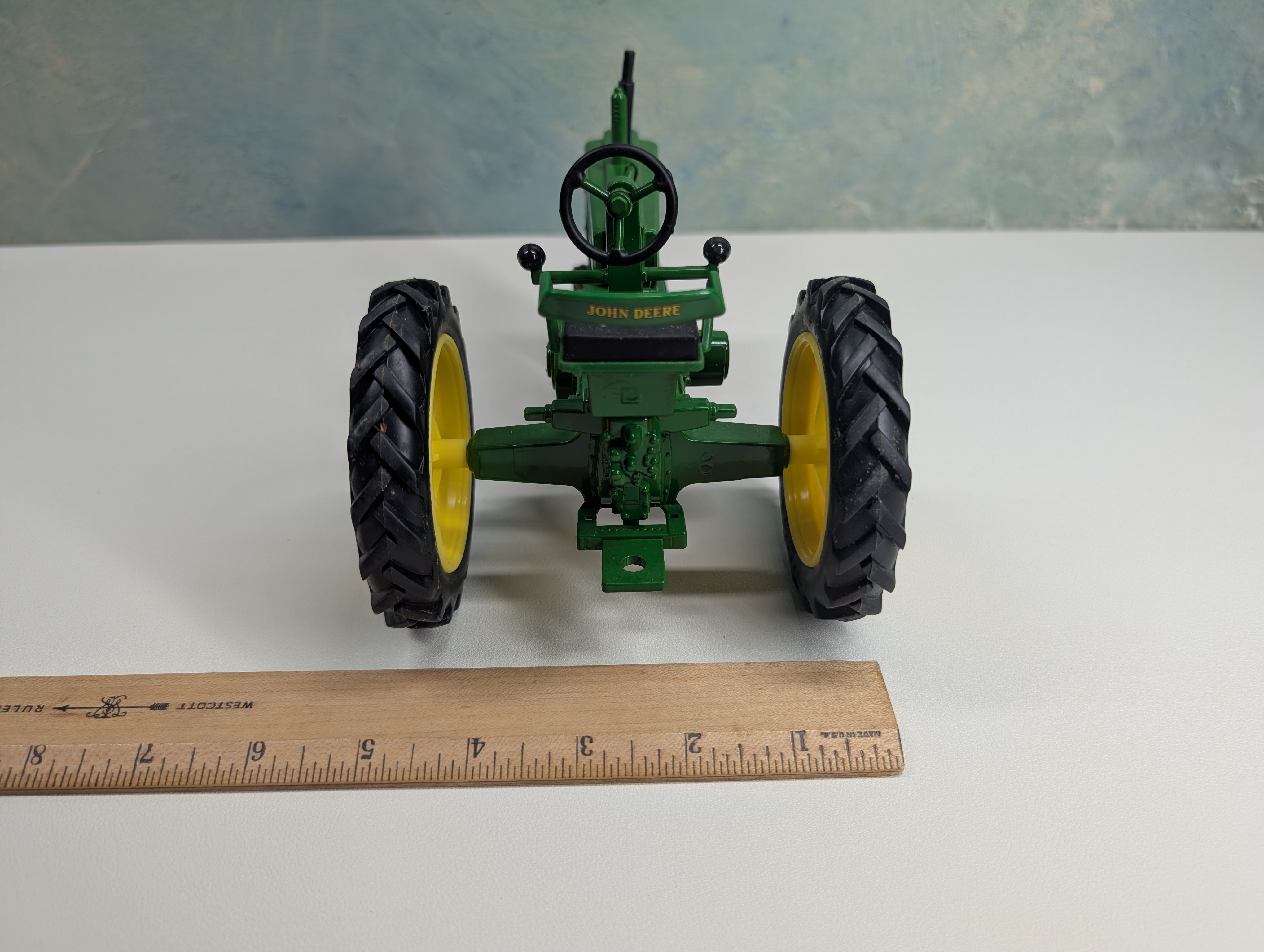 USED ERTL Large John Deere Green Model B Tractor