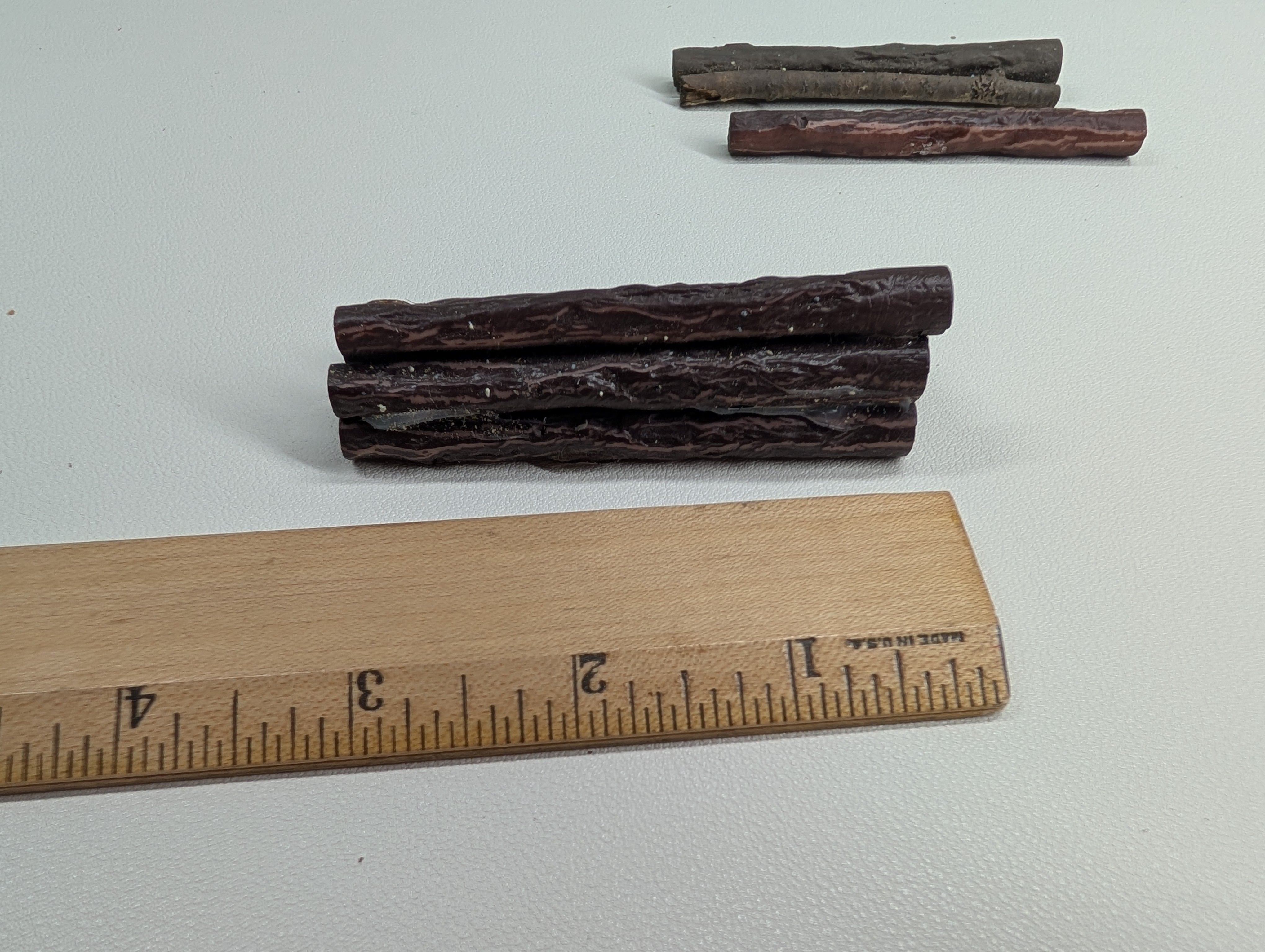 USED HO Scale Lot of Wooden Freight Car Loads