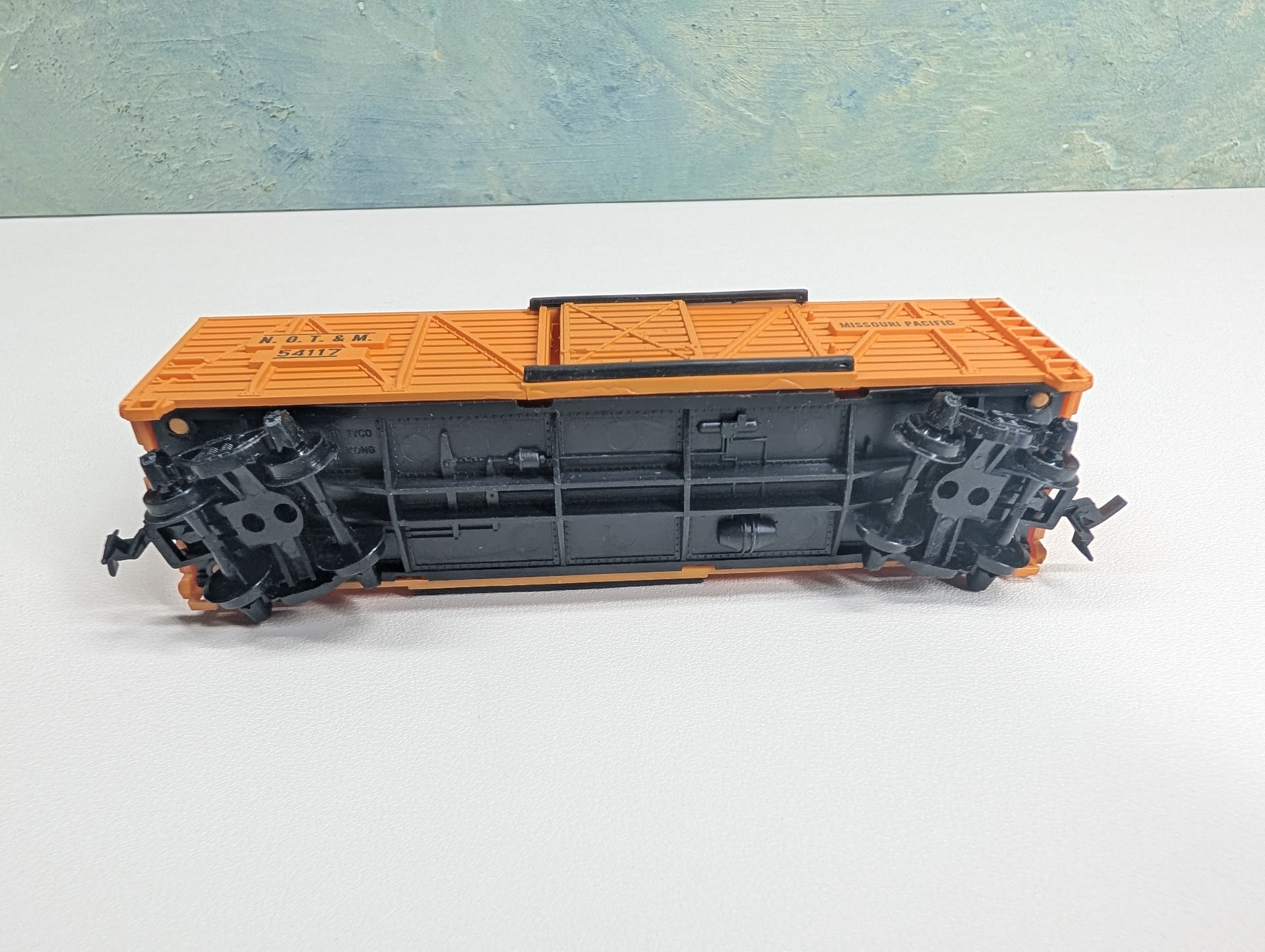 USED Tyco HO Scale 40' Stock Car Missouri Pacific NOT&M #54117