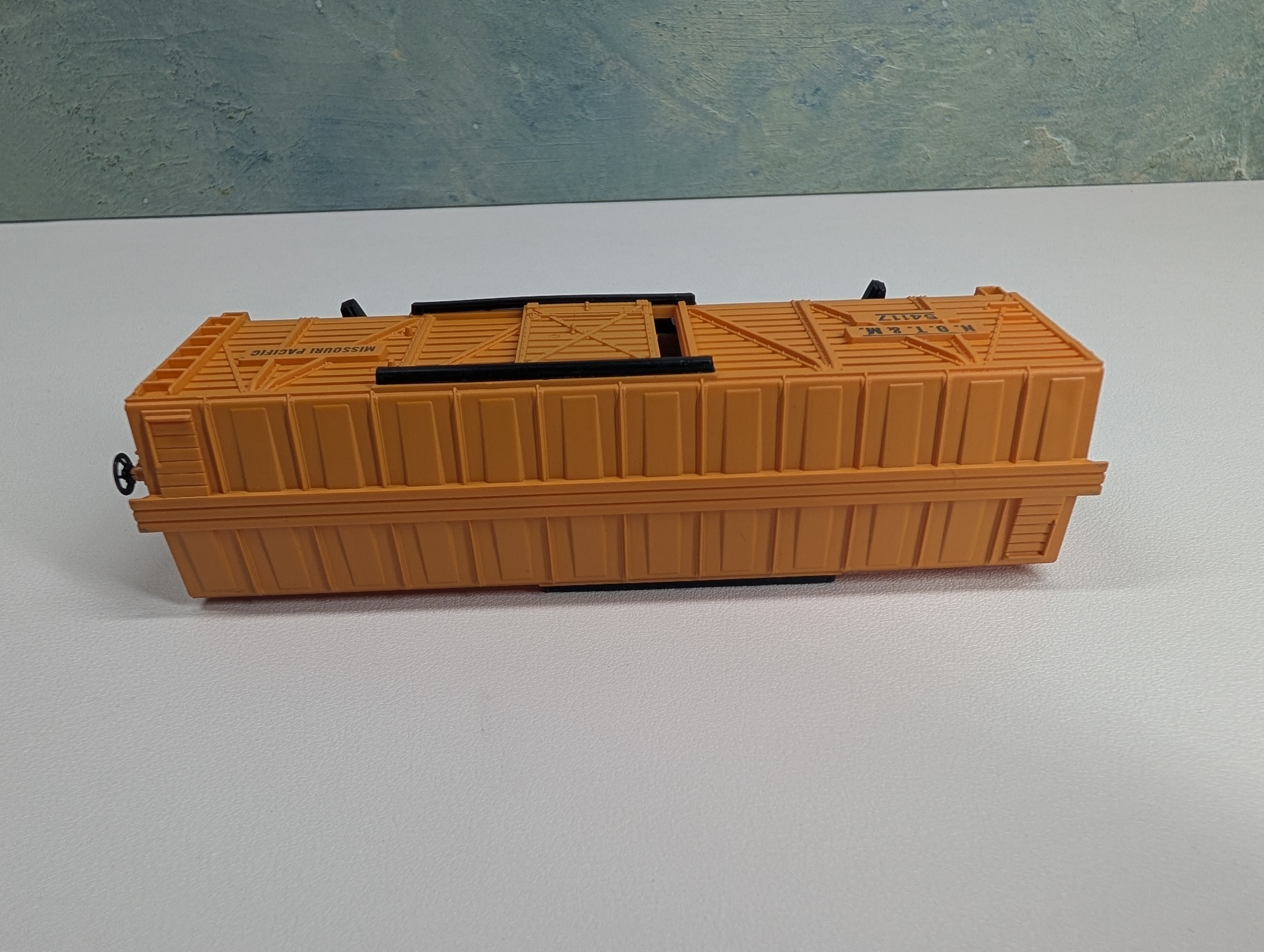 USED Tyco HO Scale 40' Stock Car Missouri Pacific NOT&M #54117