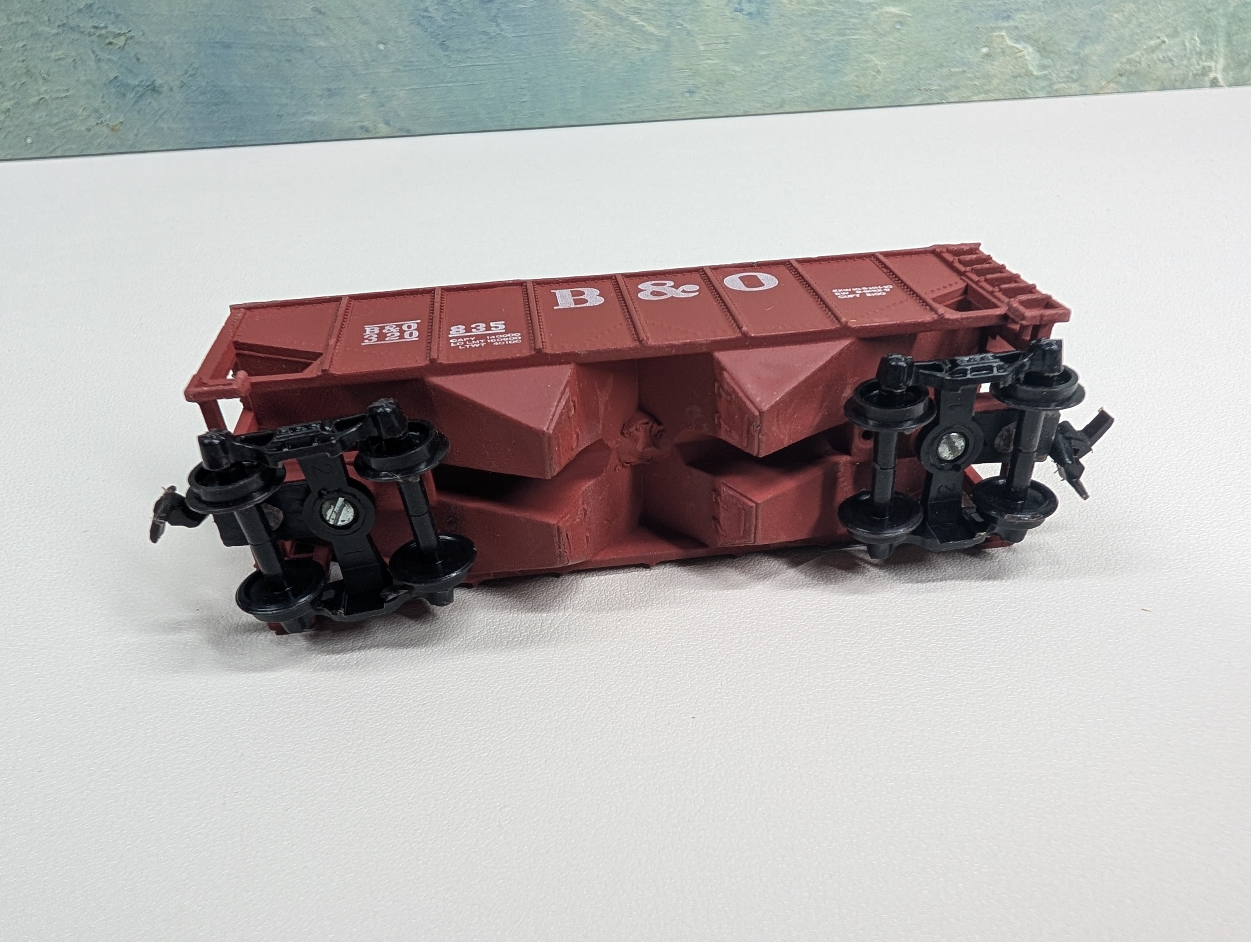 USED Life-Like HO Scale 2 Bay Hopper Baltimore and Ohio B&O #320835