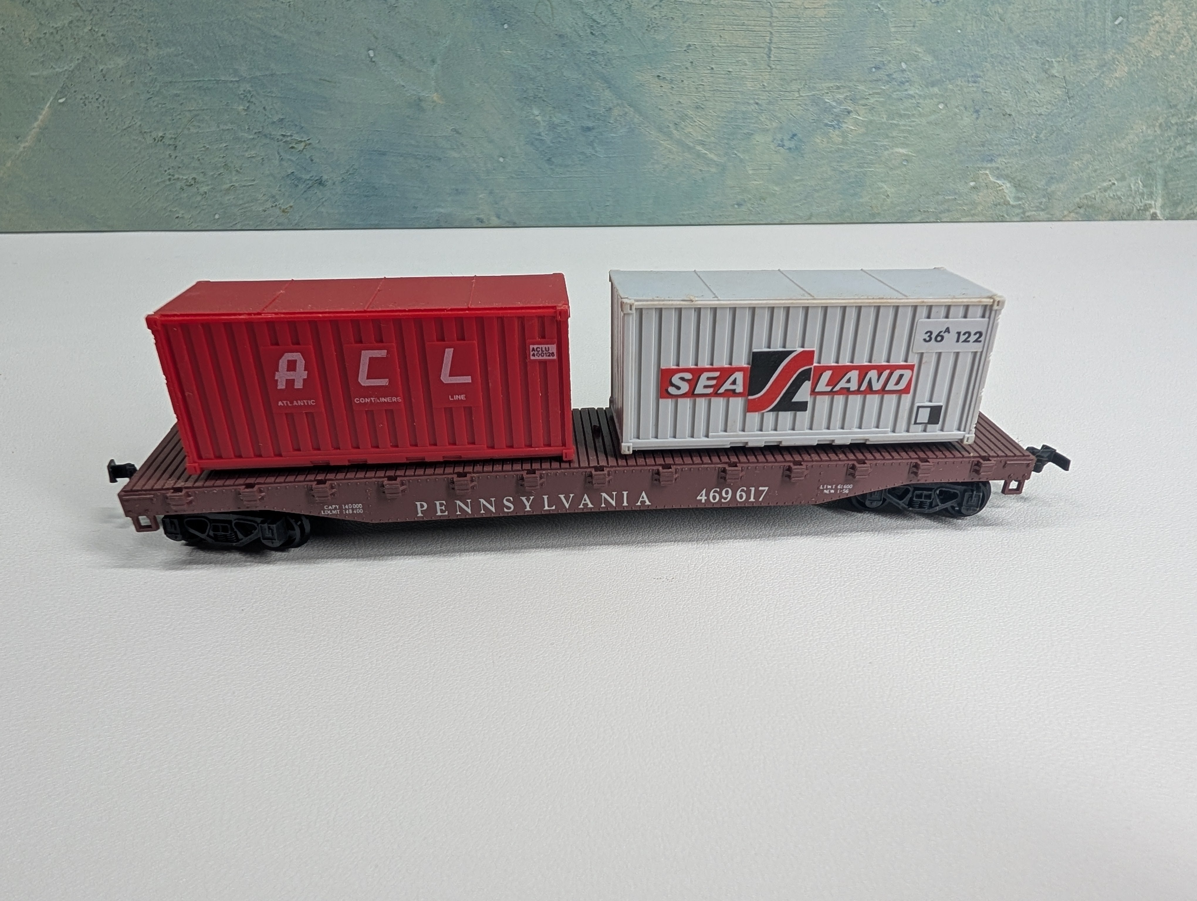 USED AHM 5335B HO Scale Flat Car w/ Containers Pennsylvania #469617