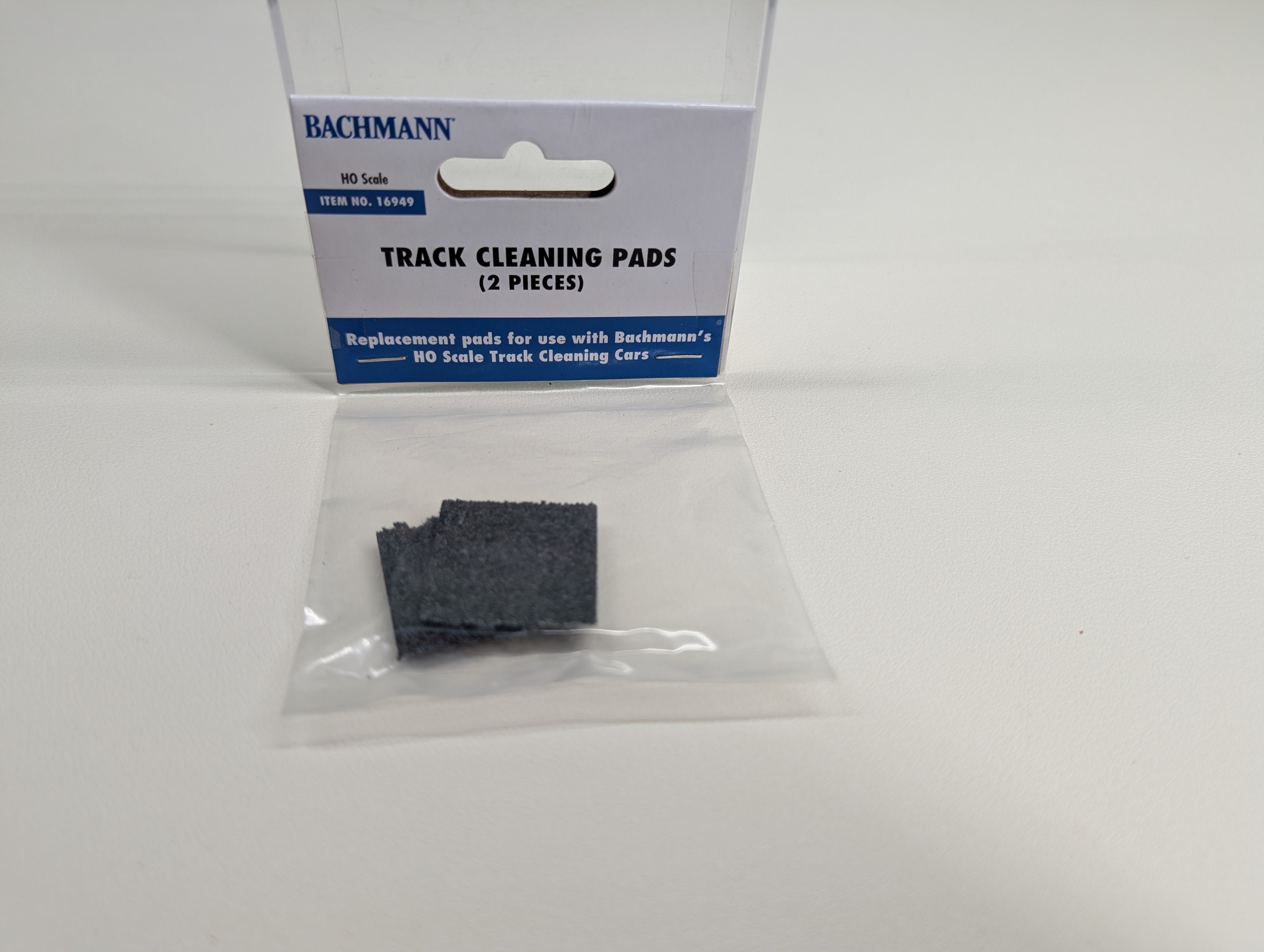 Bachmann 16949 HO Scale Track-Cleaning Replacement Pads for Track Cleaning Cars (2 pcs)