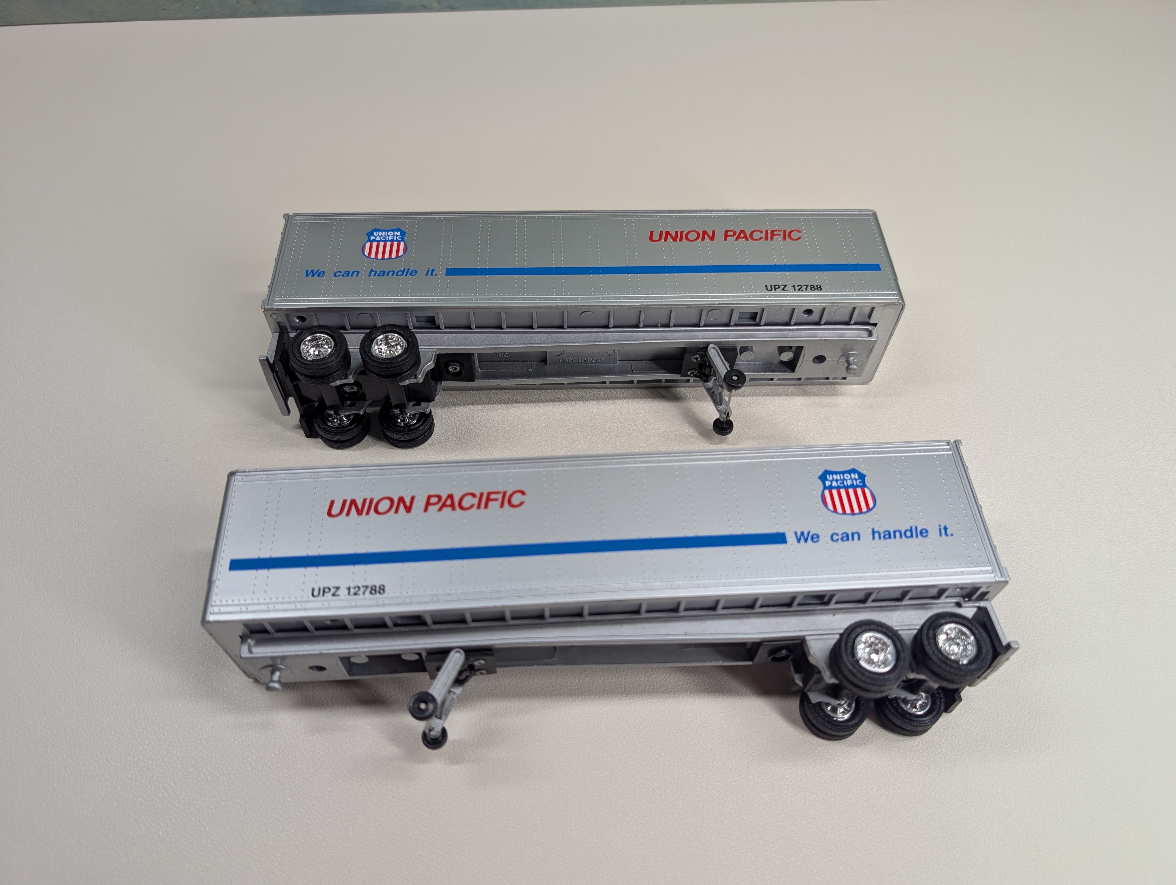 USED Lionel O Set of Trailers Union Pacific UPZ #12788 (2 pcs)