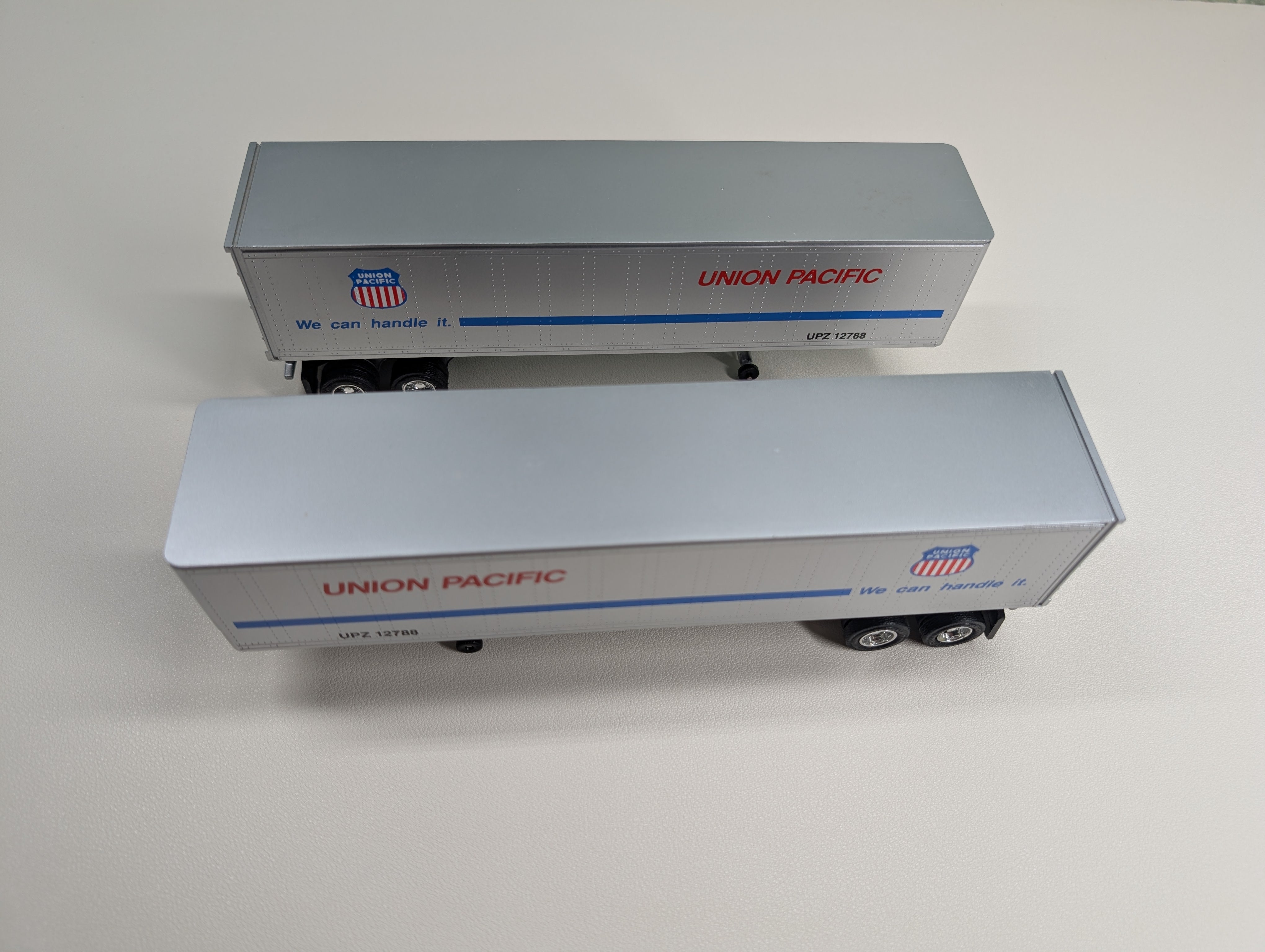 USED Lionel O Set of Trailers Union Pacific UPZ #12788 (2 pcs)