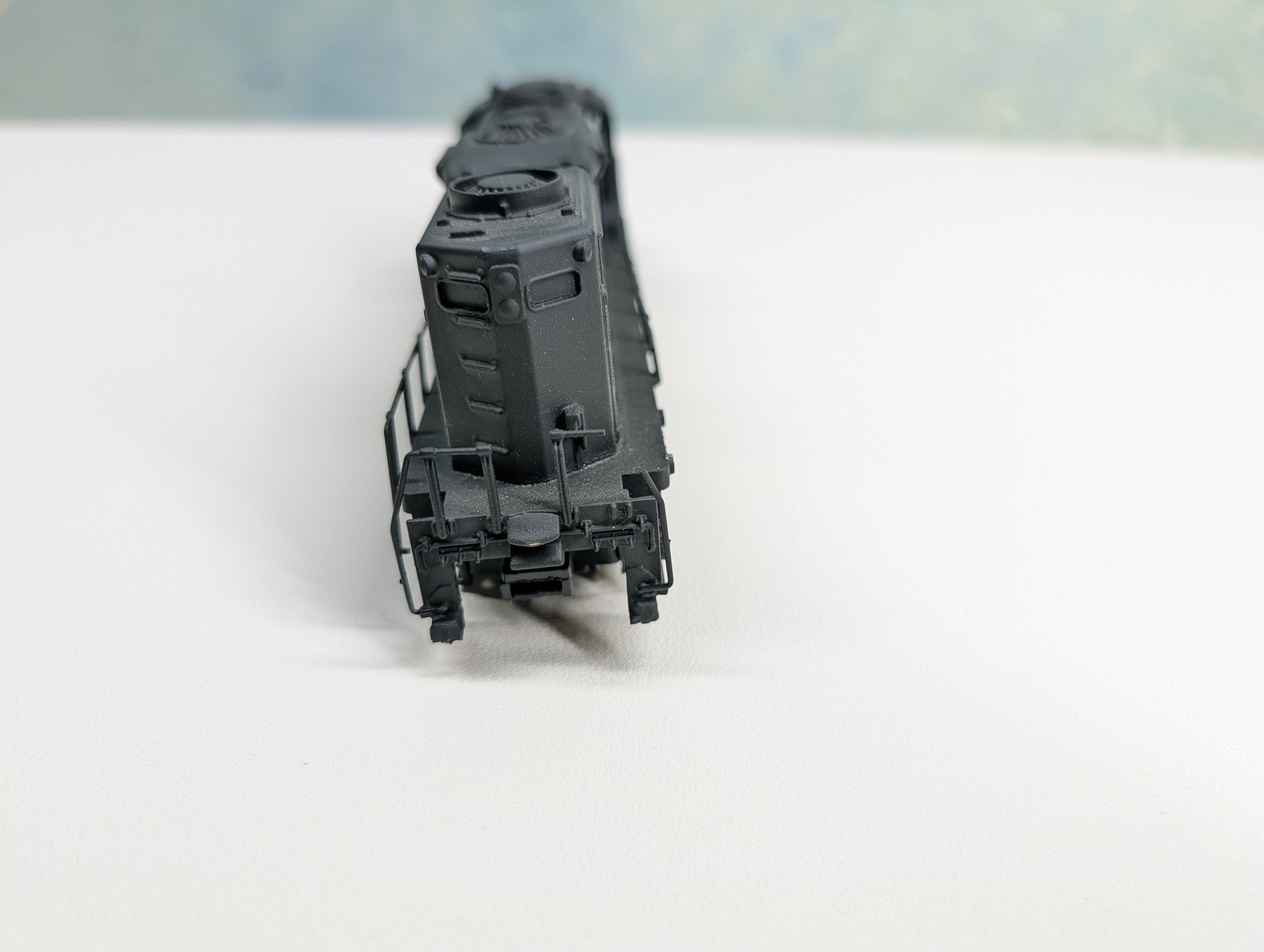 USED Mantua HO Scale GP20 Diesel Locomotive for Parts/Repairs