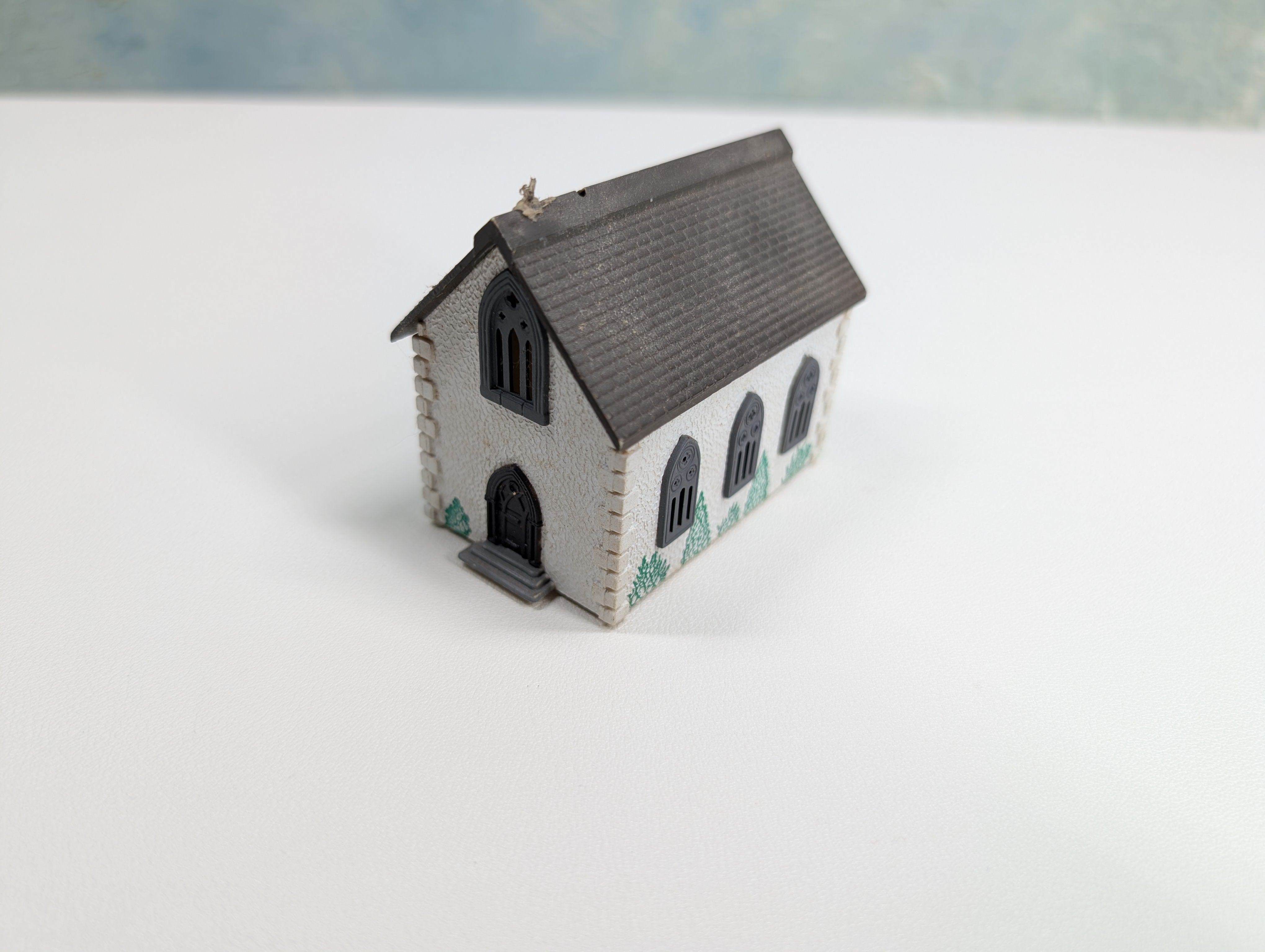 USED N Scale Church